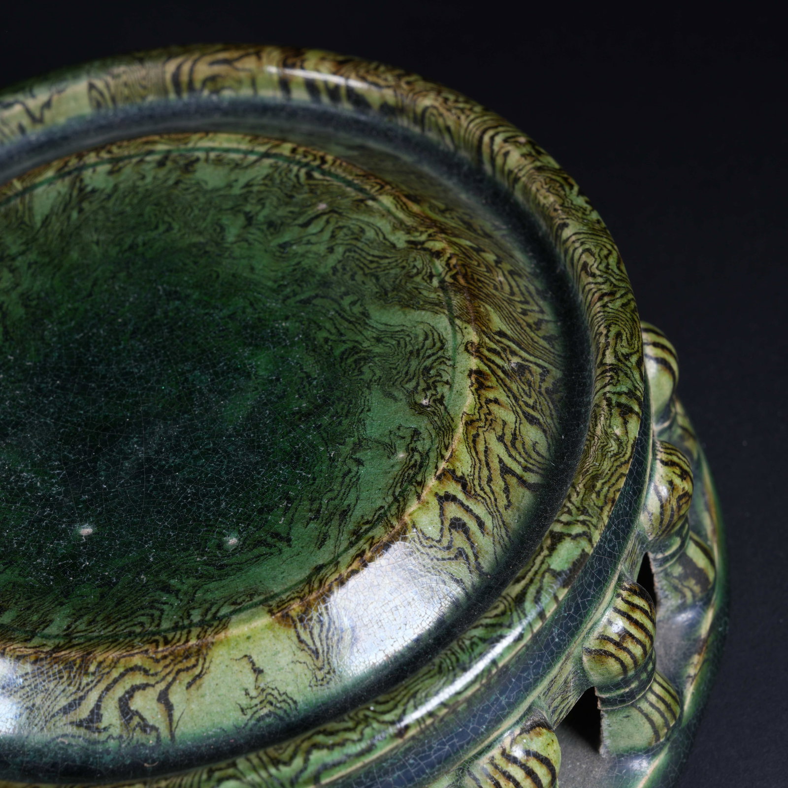 A STONE-PATTERN GLAZED BASE - 7