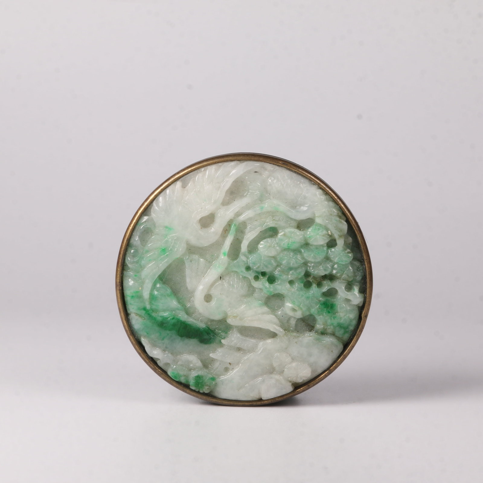 A JADEITE PINE AND CRANE BELT BUCKLE (1 of 6)