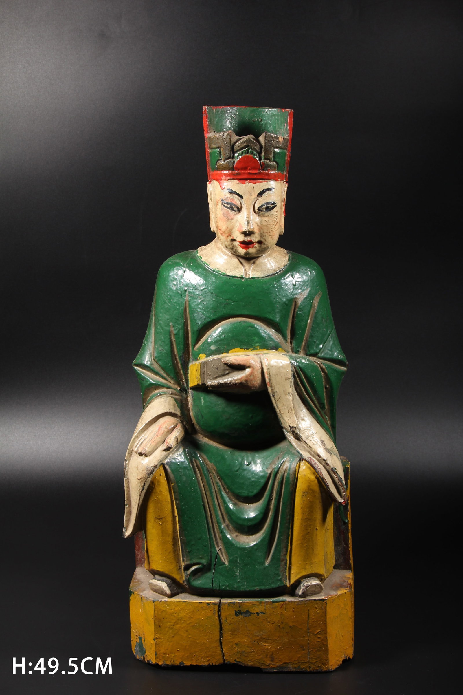 A WOOD-CARVED CIVIL OFFICIAL FIGURE (1 of 11)