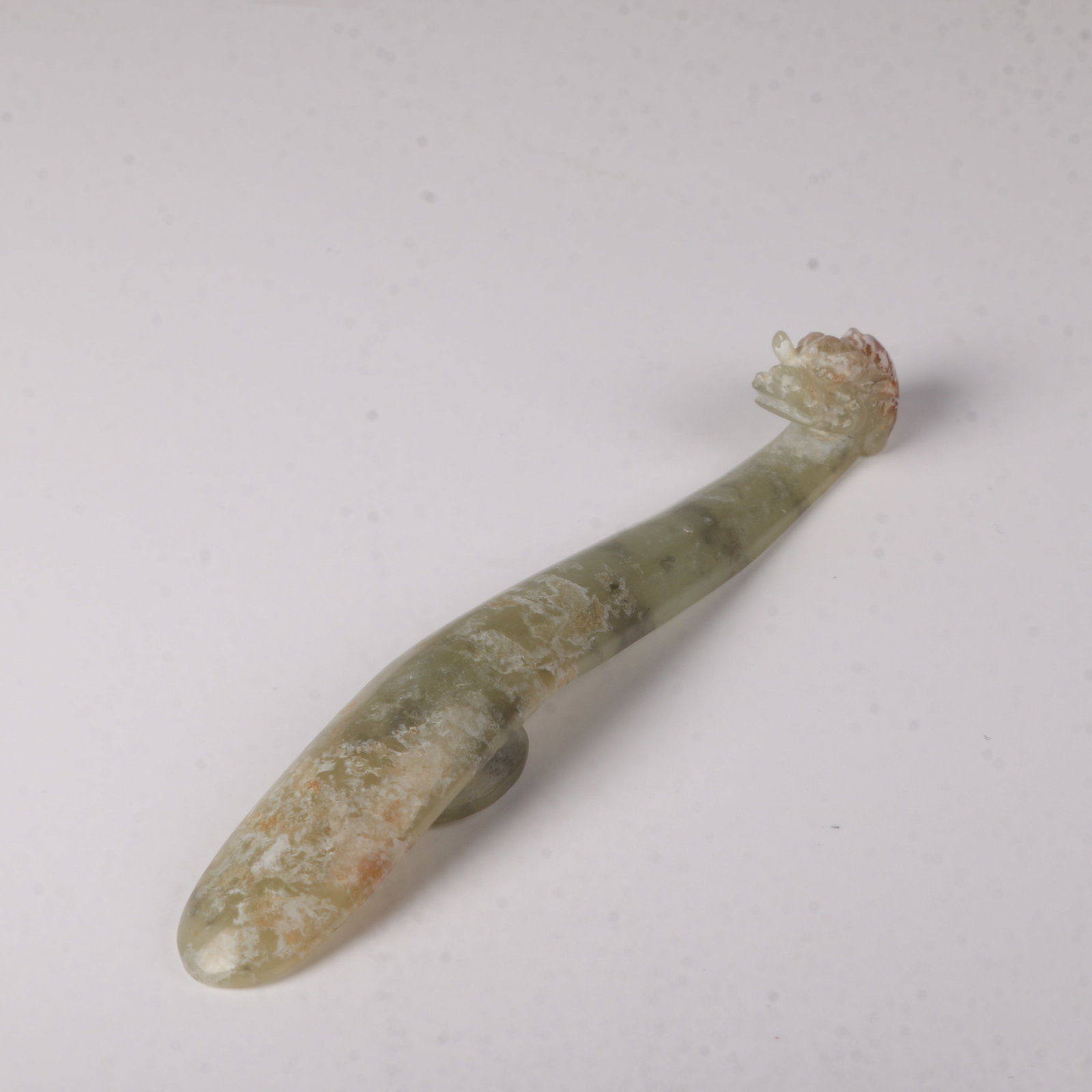 A ARCHAIC JADE BELT HOOK (1 of 6)