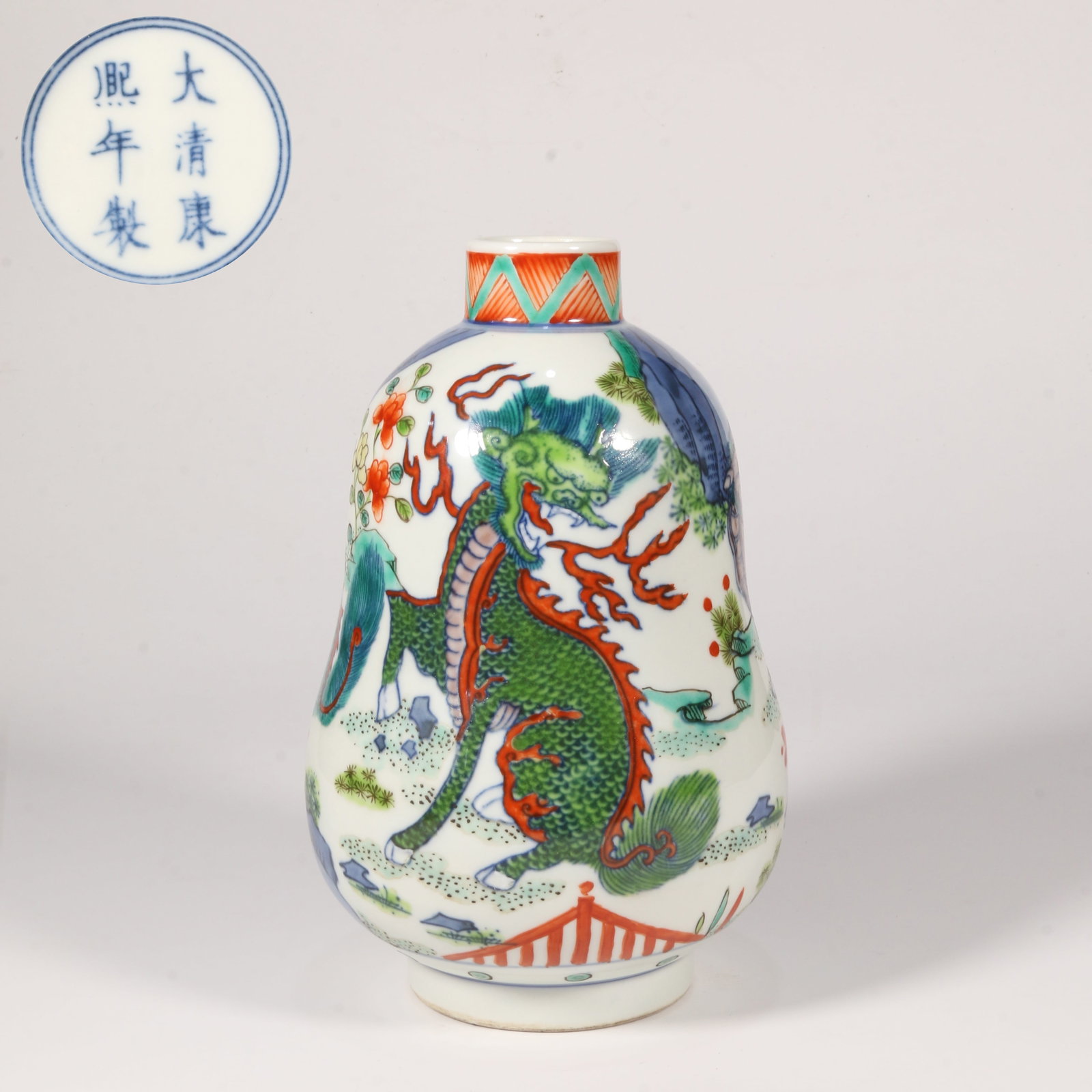 A DOUCAI GOURD-SHAPED VASE WITH QILIN MOTIF (1 of 9)