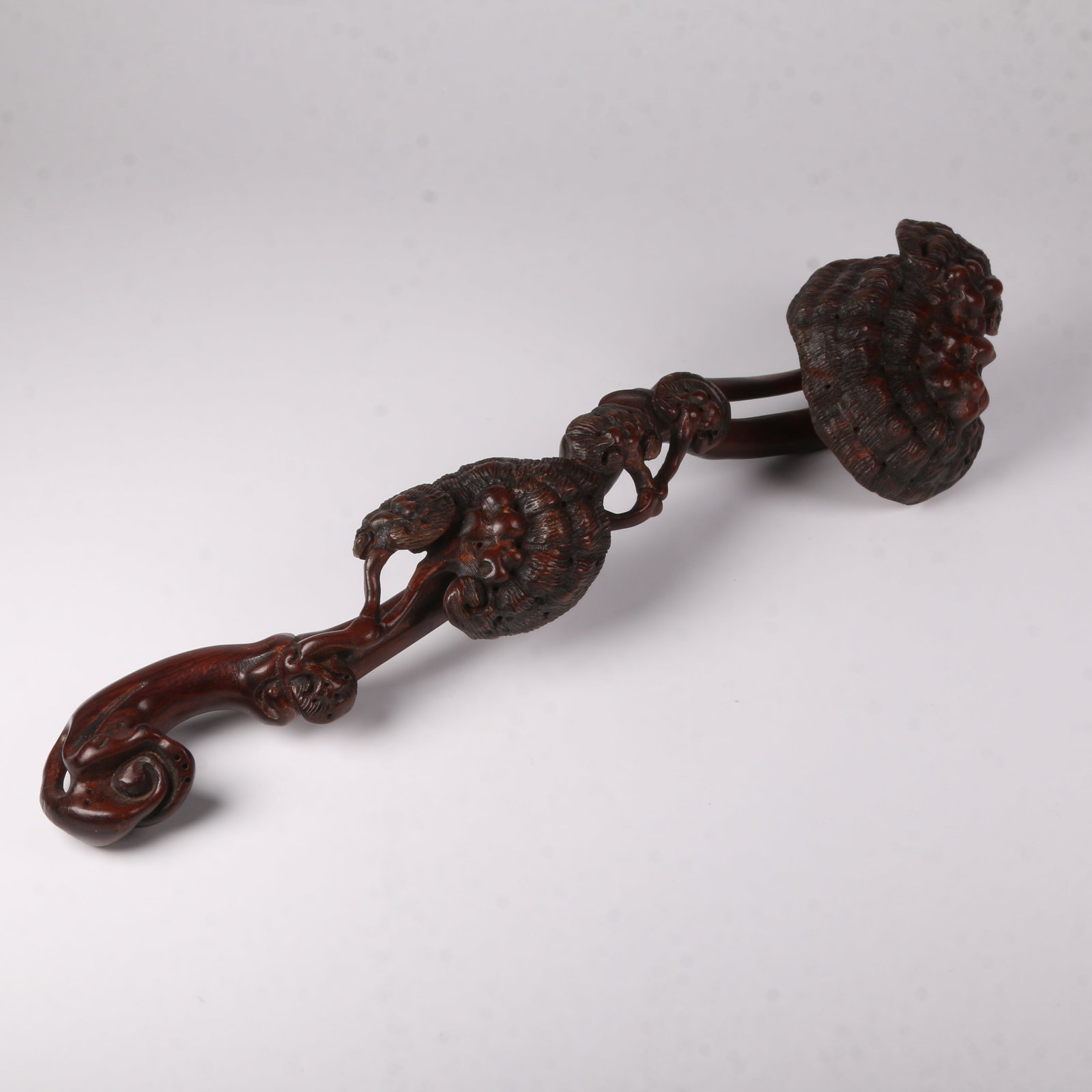 A HUANGHUALI LINGZHI-SHAPED RUYI (1 of 7)