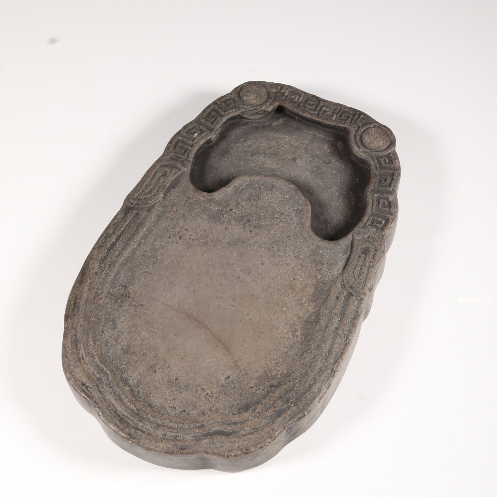 A CICADA-SHAPED INKSTONE (1 of 10)