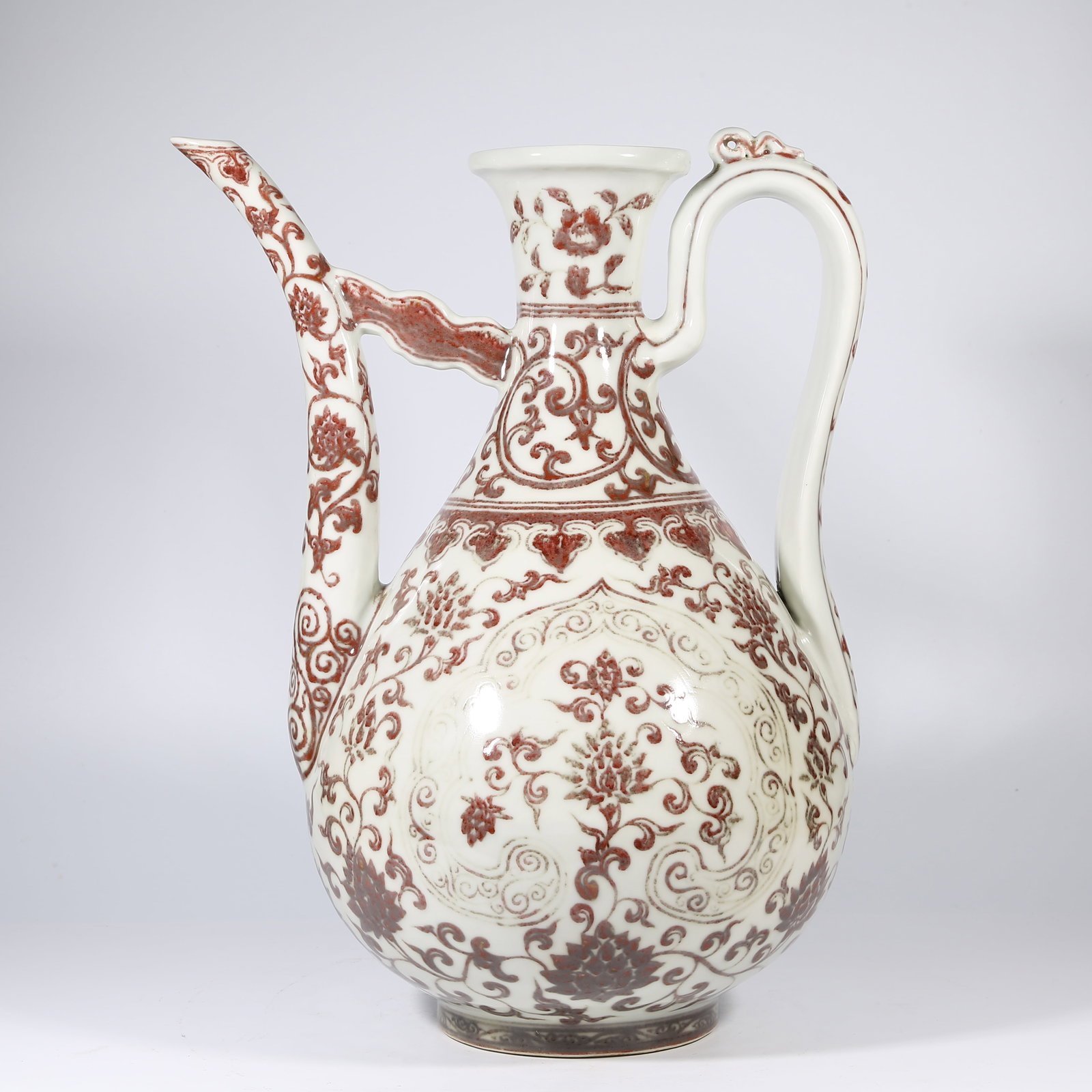 A UNDERGLAZE RED LARGE EWER WITH INTERTWINED LOTUS MOTIF (1 of 9)