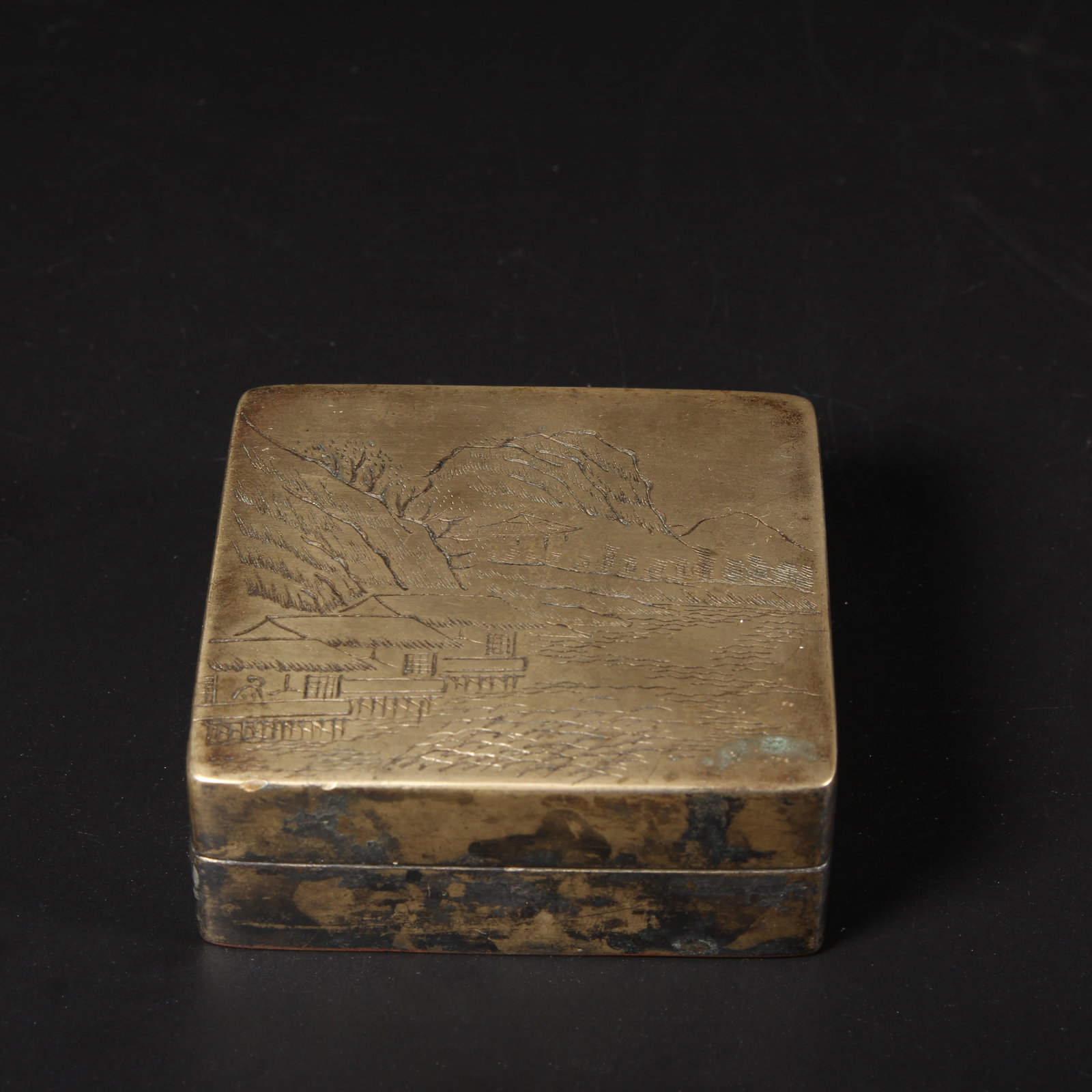 A BRONZE INK BOX WITH LANDSCAPE DESIGN (1 of 10)