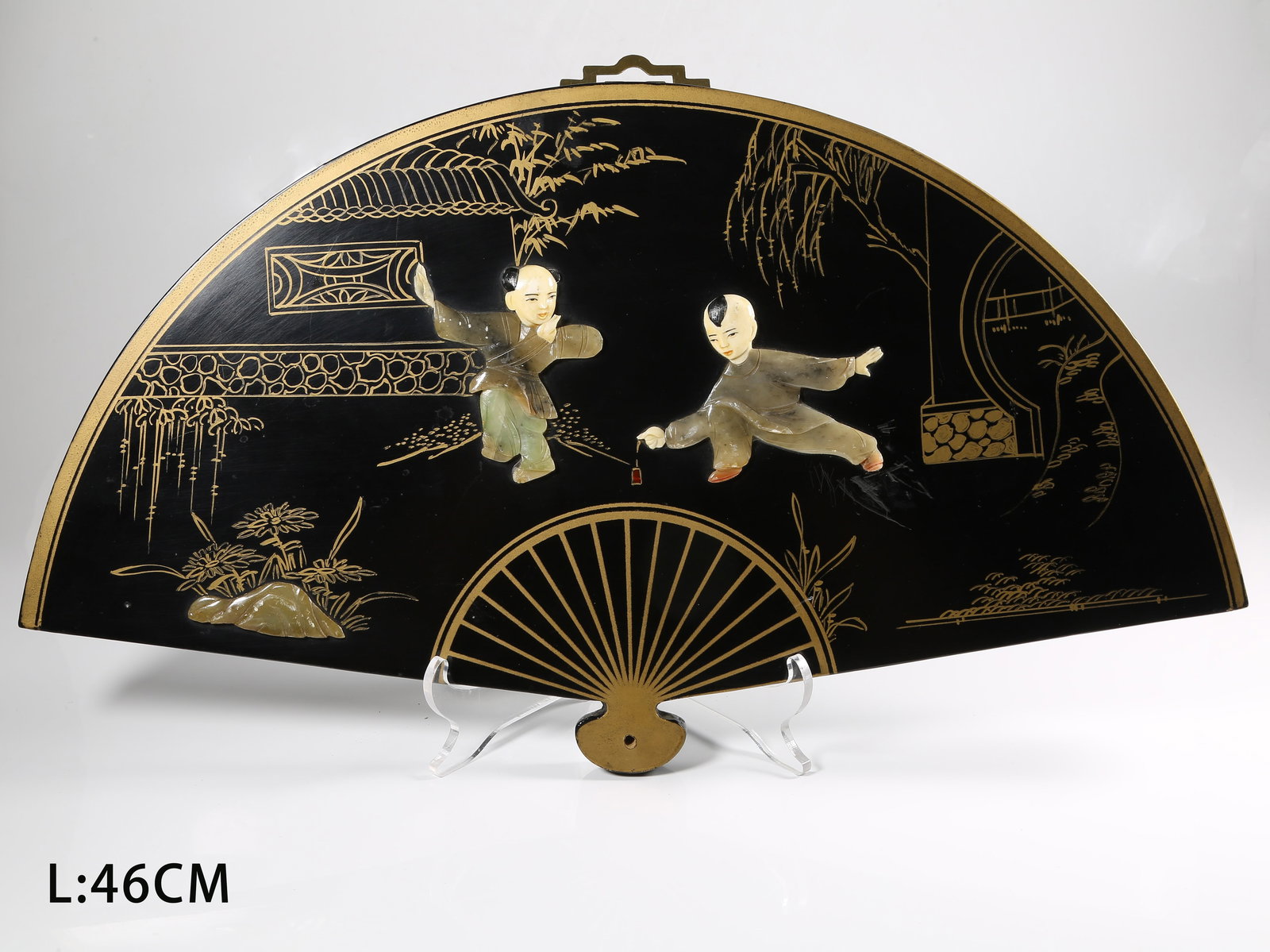 A LARGE LACQUER HANGING SCREEN INLAID WITH "CHILDREN AT PLAY" MOTIF (1 of 8)