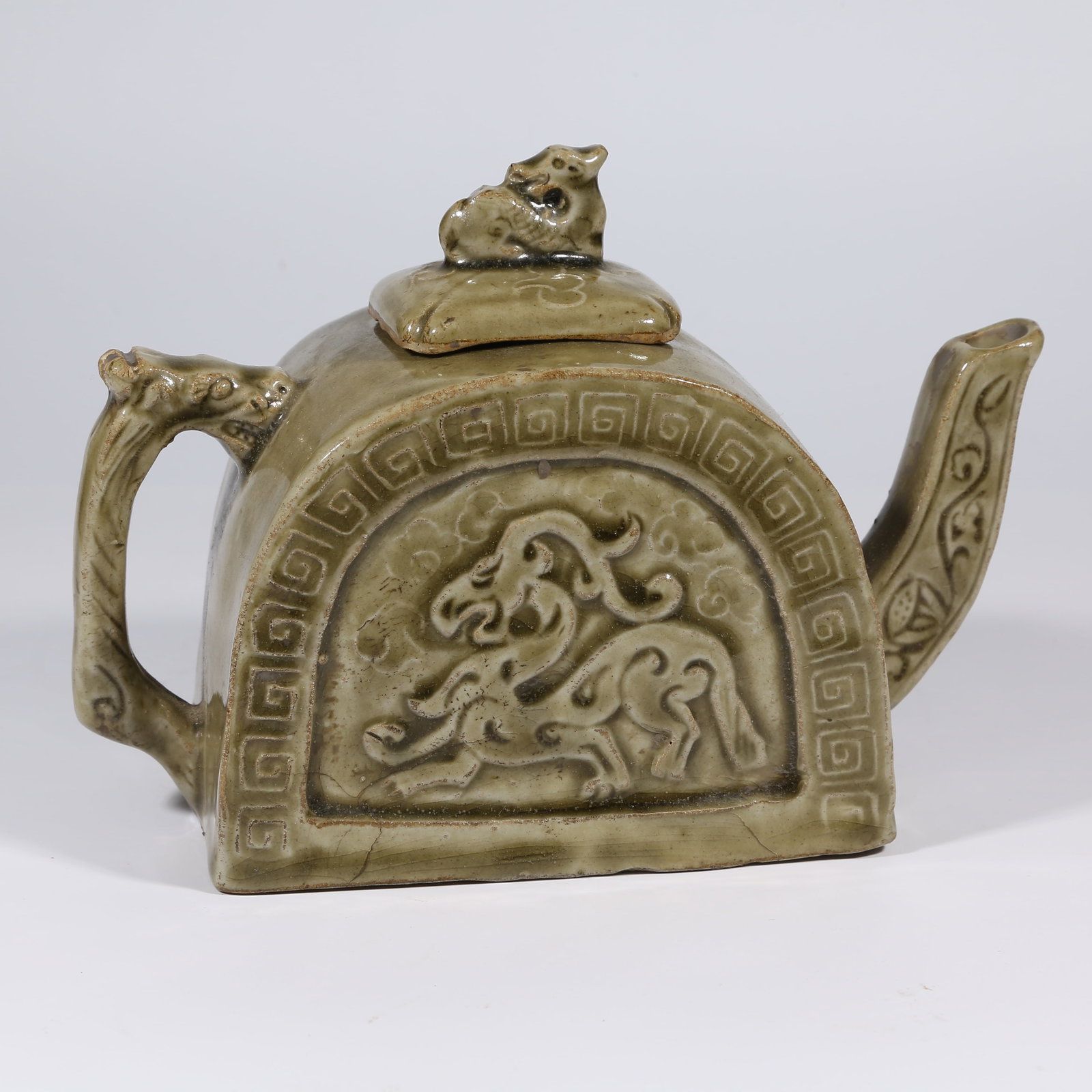 A YAOZHOU KILN DRAGON-PATTERNED EWER (1 of 10)