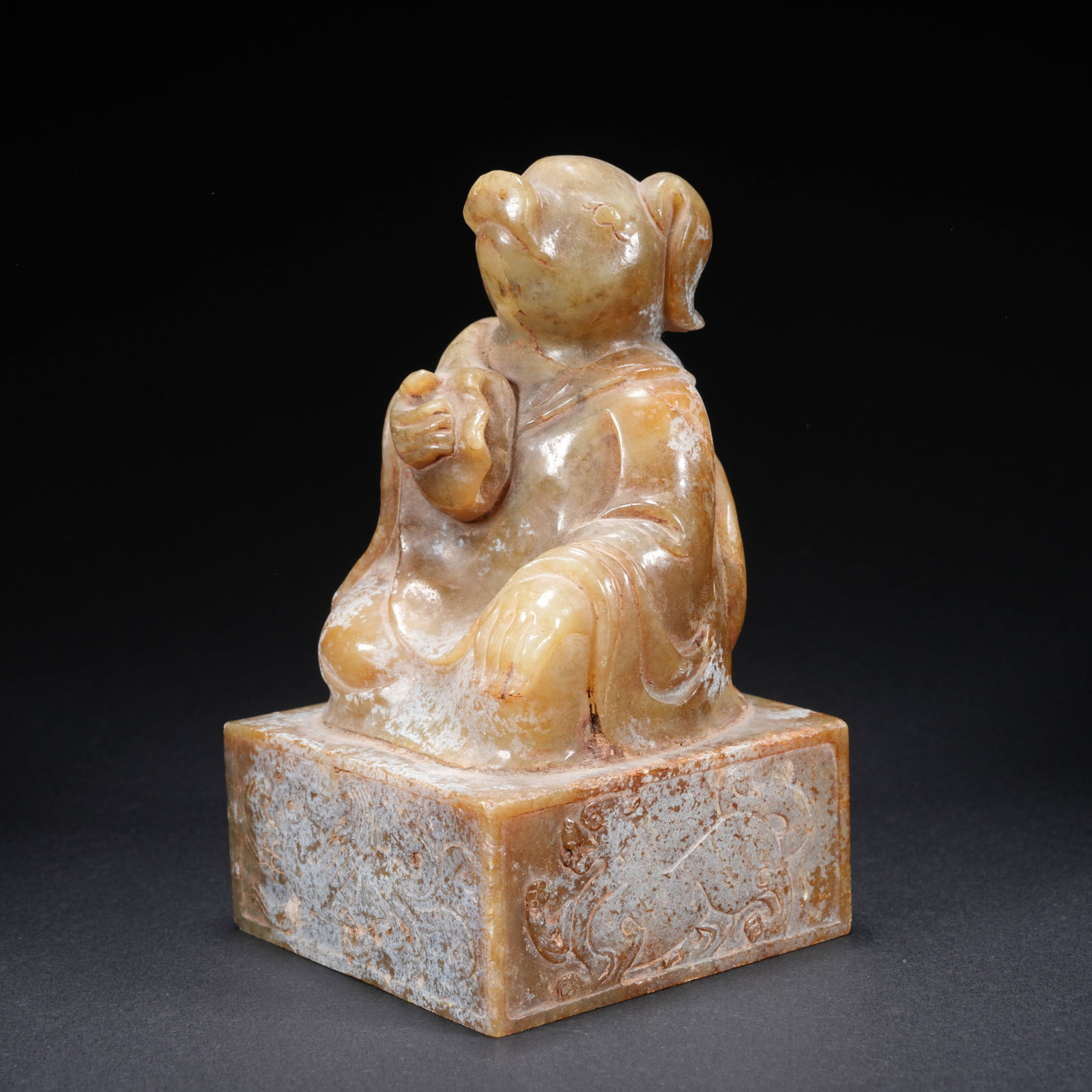 A HETIAN JADE CARVED SEAL WITH PIG FINIAL (1 of 10)