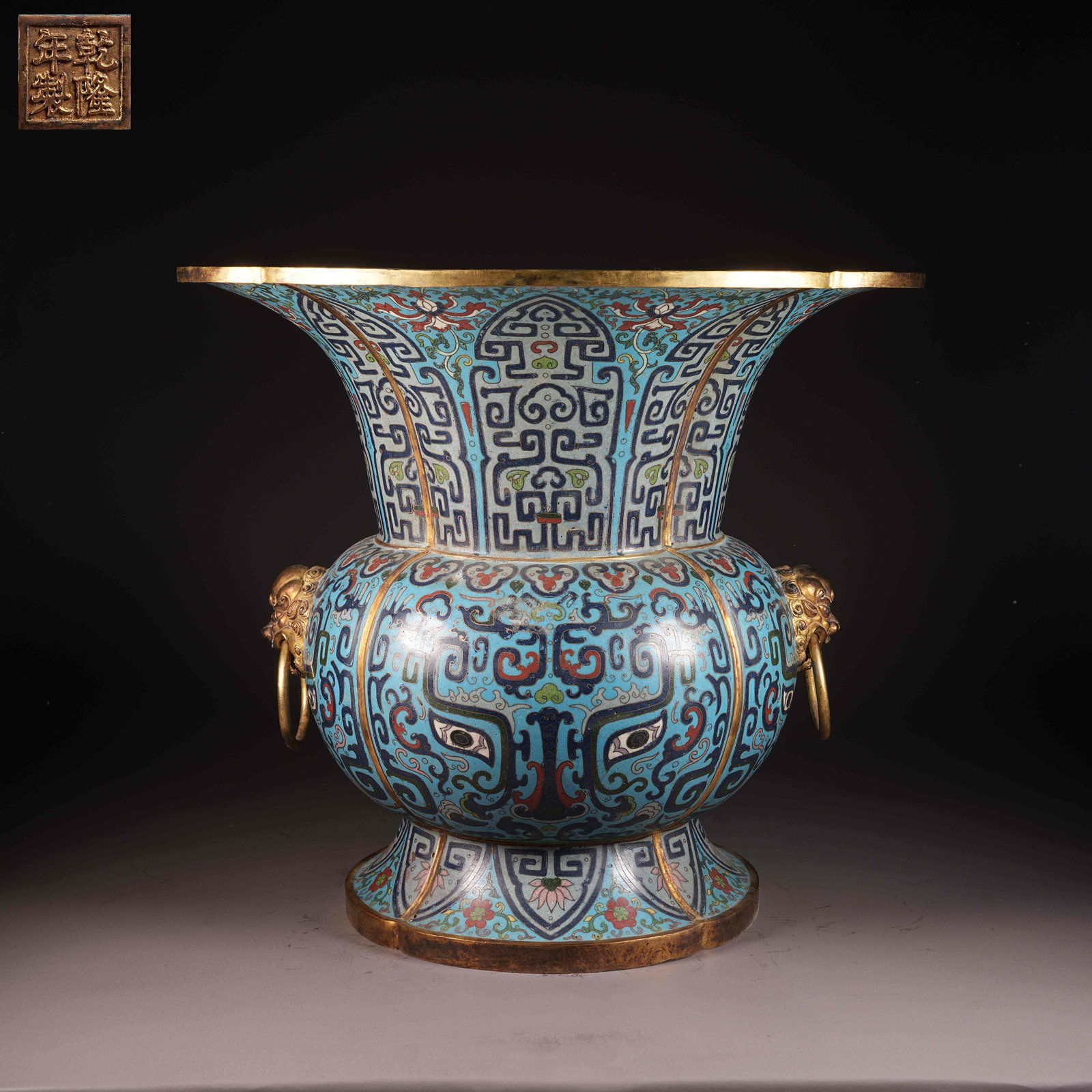 A CLOISONNÉ ENAMEL FUNERARY FLOWER-HEAD GU WITH BEAST FACE PATTERN ON BRONZE BODY (1 of 10)