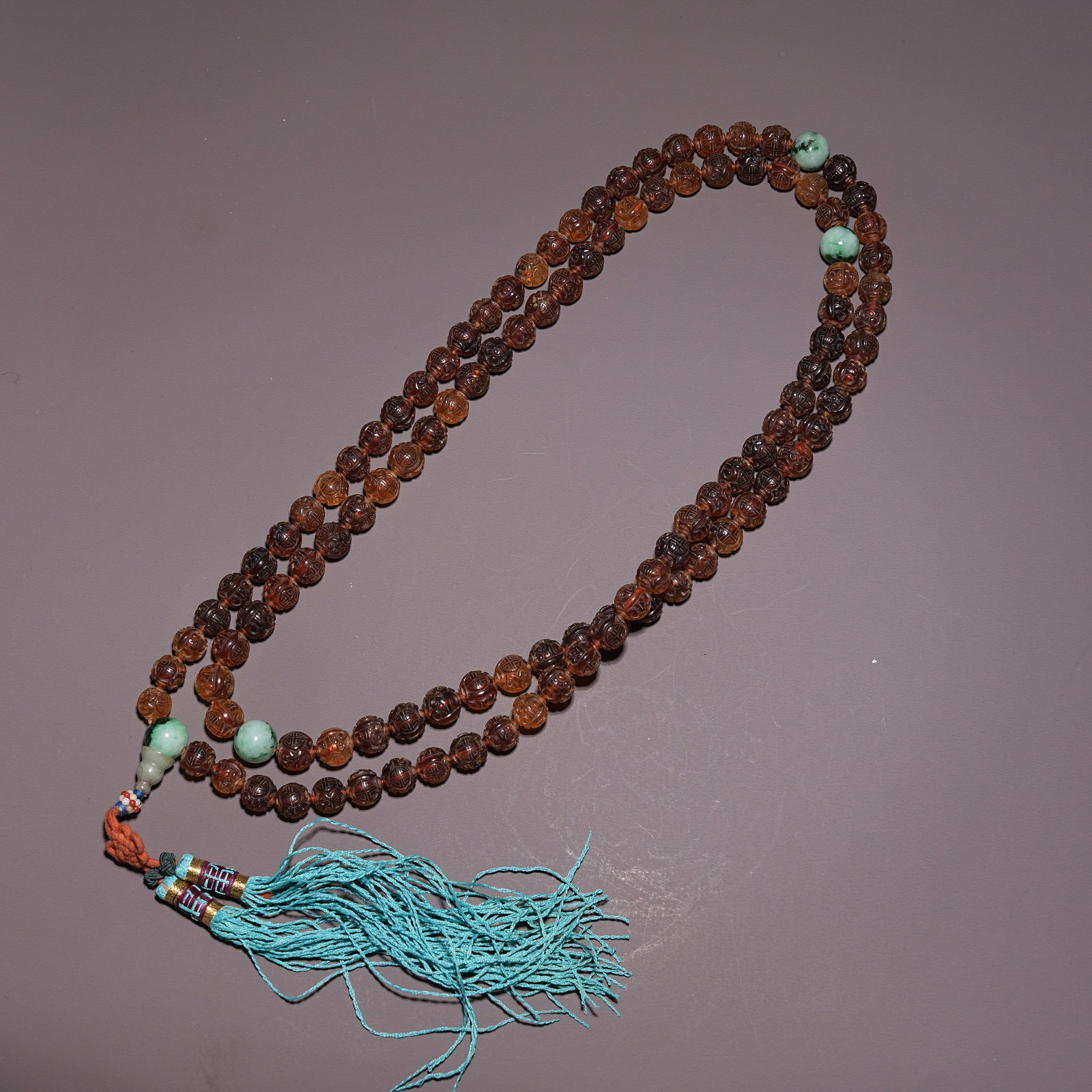 A AMBER COURT NECKLACE (1 of 9)