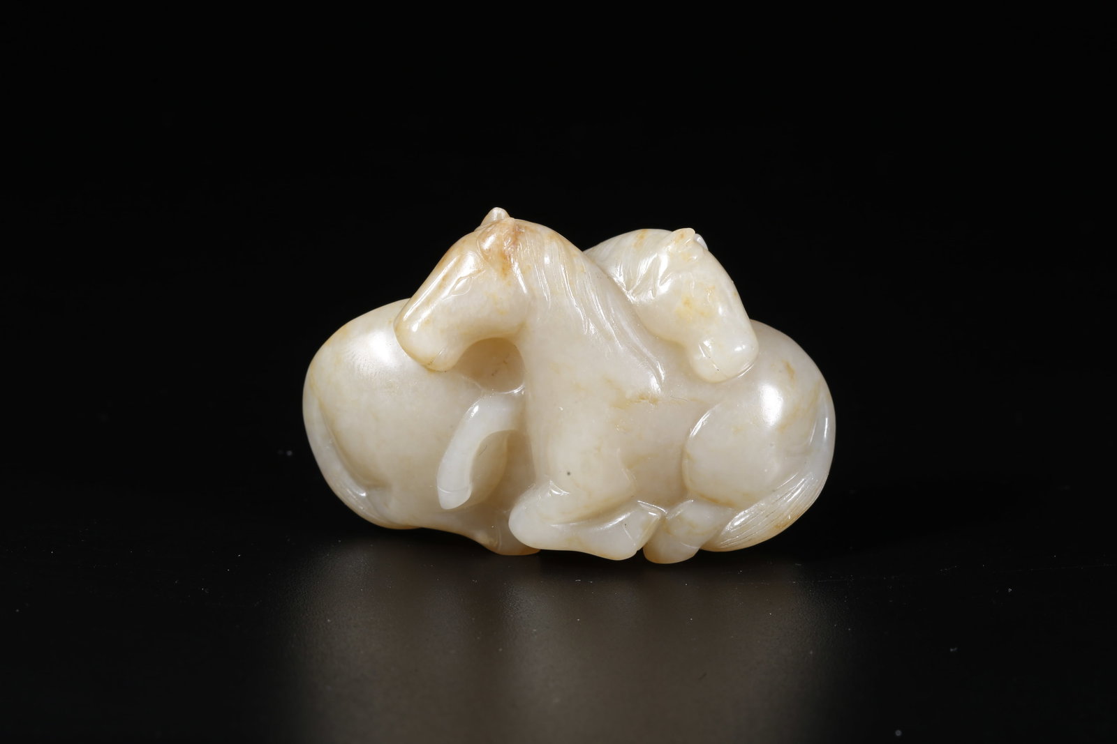 A HETIAN JADE CARVED DOUBLE HORSE ORNAMENT (1 of 9)