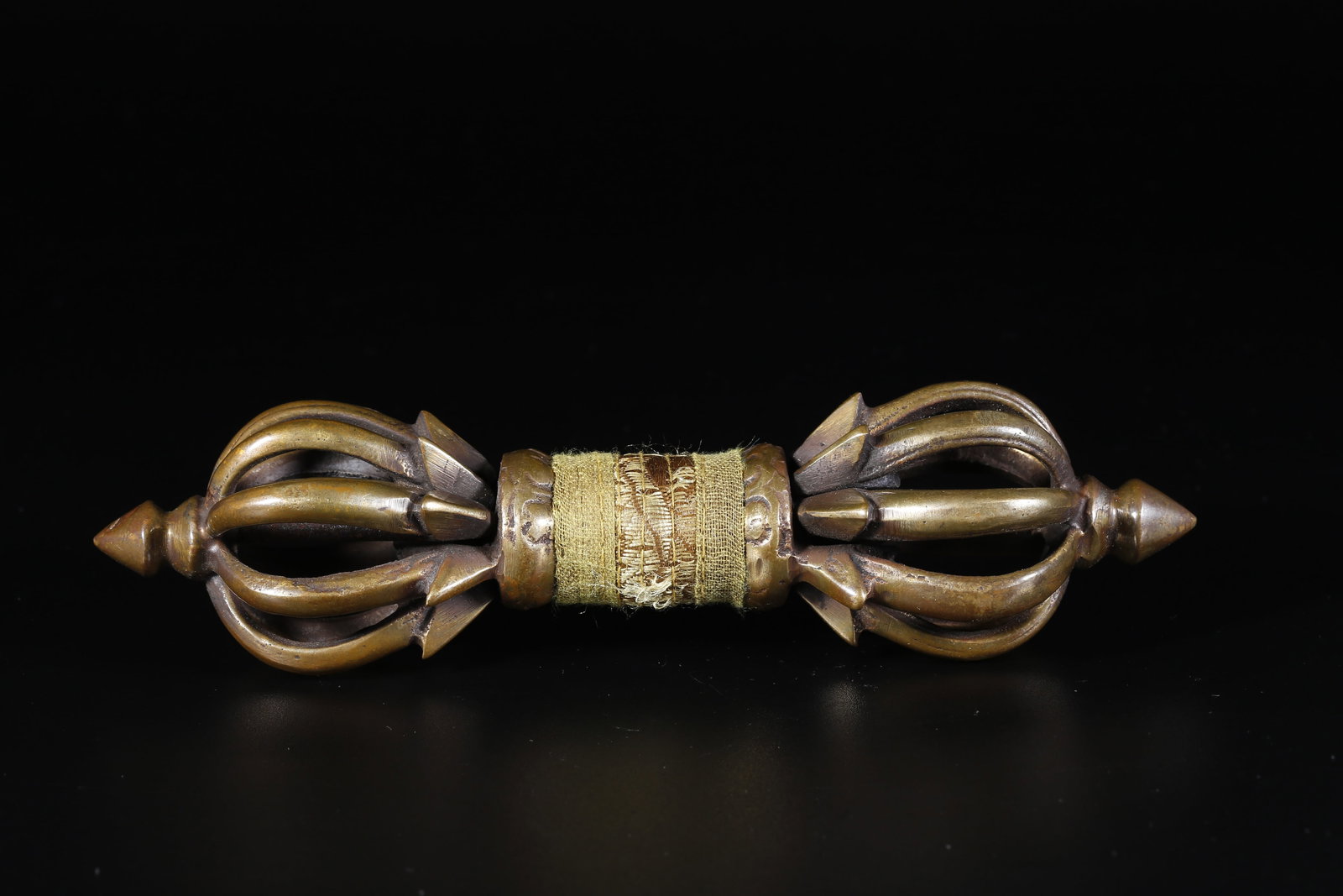 A BRONZE RITUAL OBJECT (1 of 9)