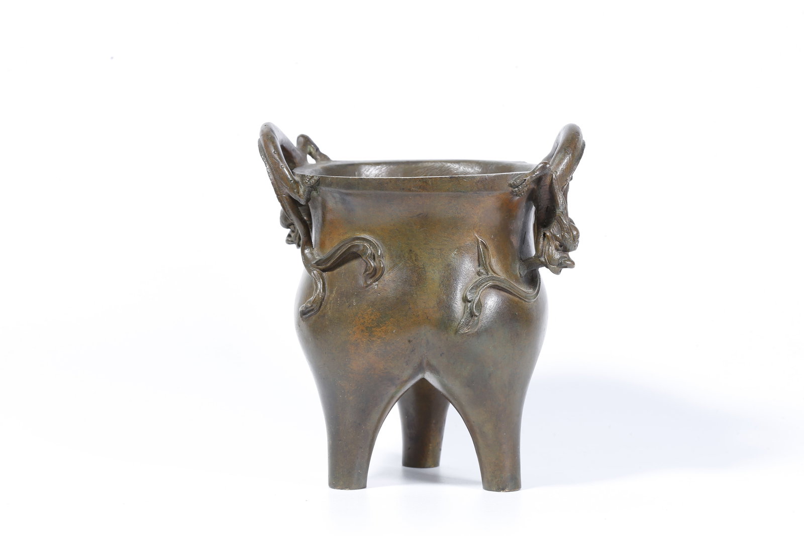 A BRONZE TRIPOD CENSER WITH DOUBLE-DRAGON HANDLES (1 of 9)