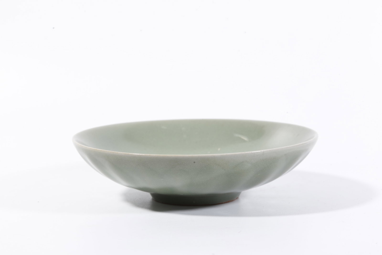 A LONGQUAN CELADON BRUSH WASHER (1 of 9)