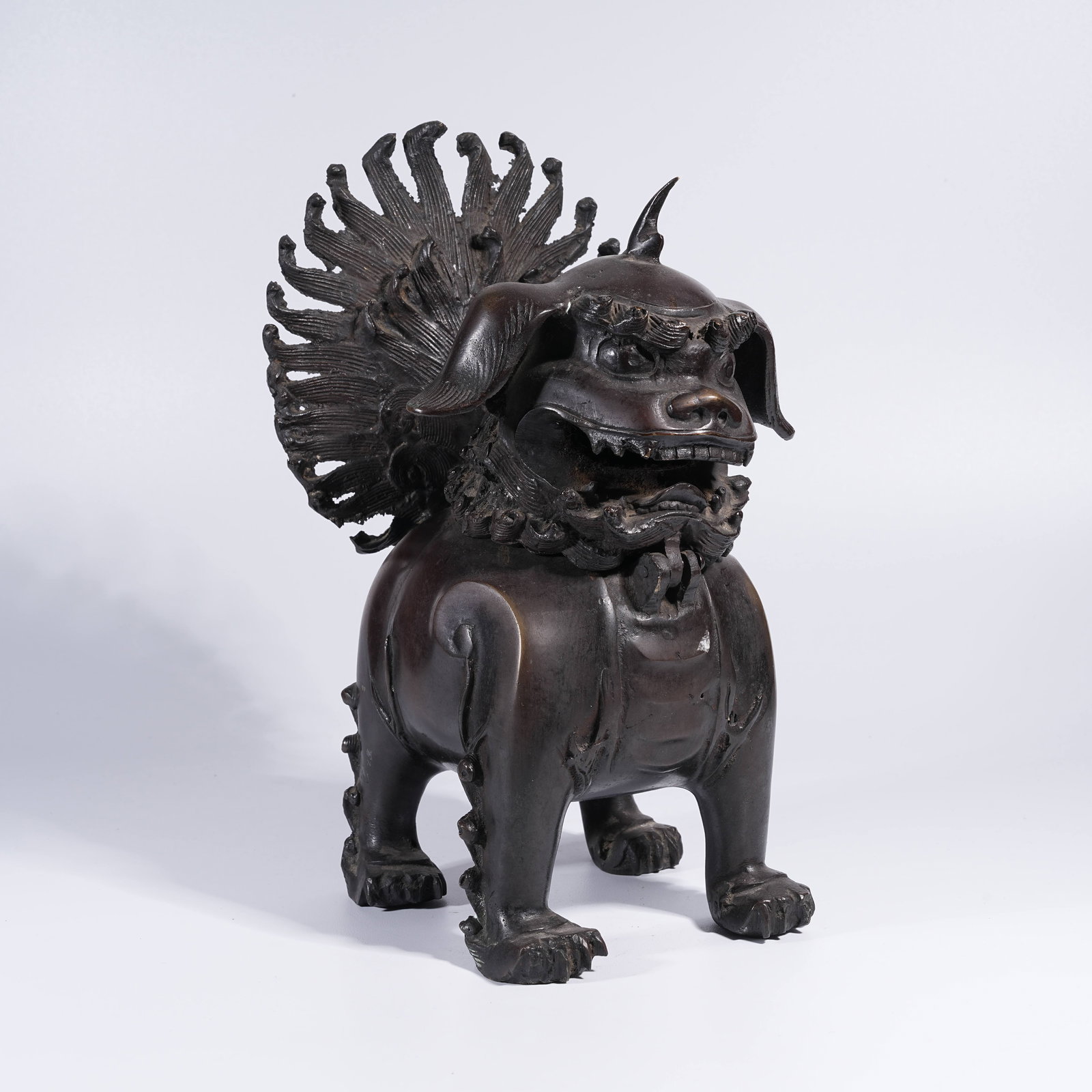 A BRONZE SEATED LION INCENSE BURNER (1 of 11)