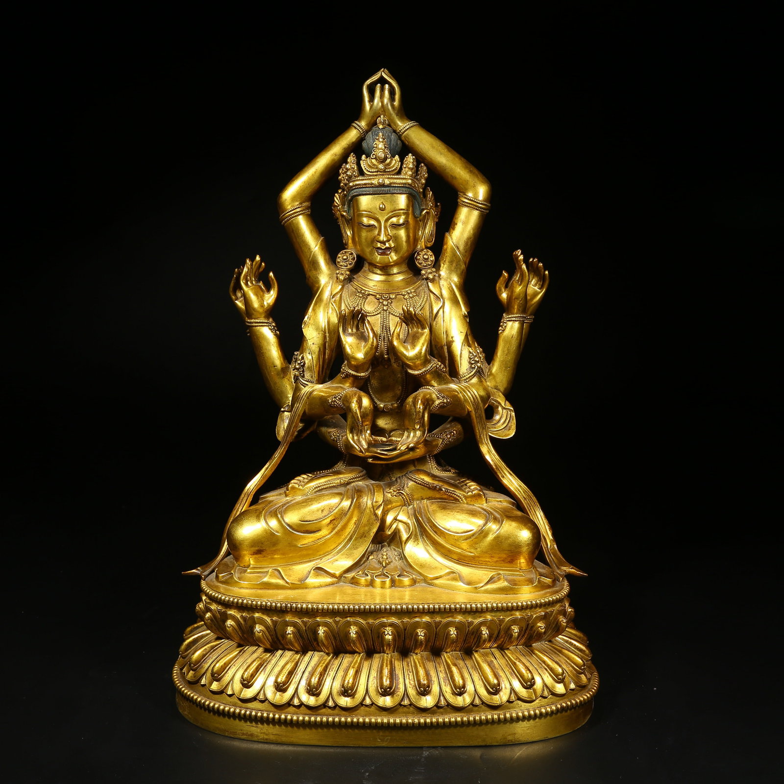 A GILT BRONZE STATUE OF CUNDI BODHISATTVA: Gilt bronze statue of Cundi Bodhisattva