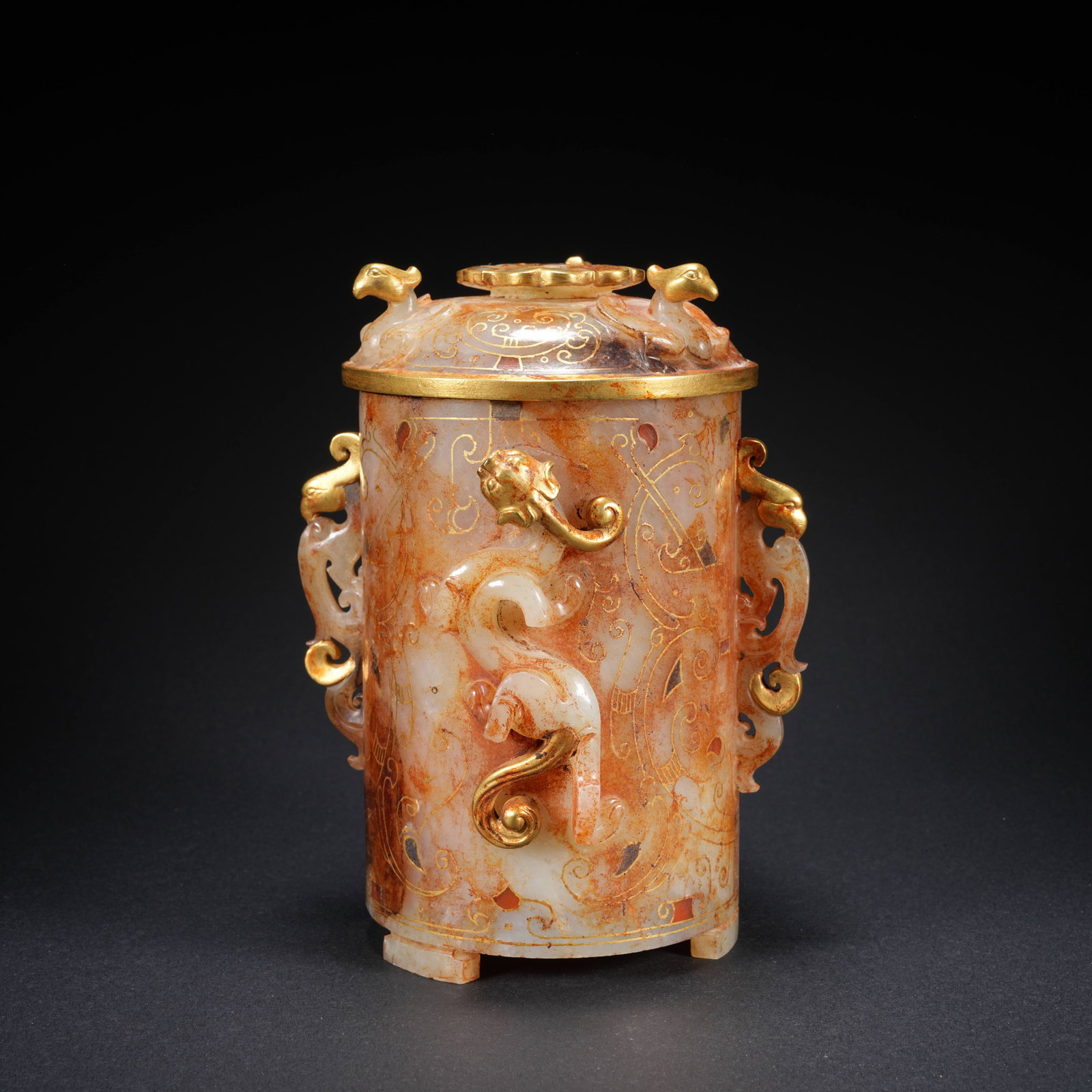 A HETIAN JADE GILT-INLAID COVERED JAR WITH DRAGON-AND-PHOENIX MOTIF (1 of 10)