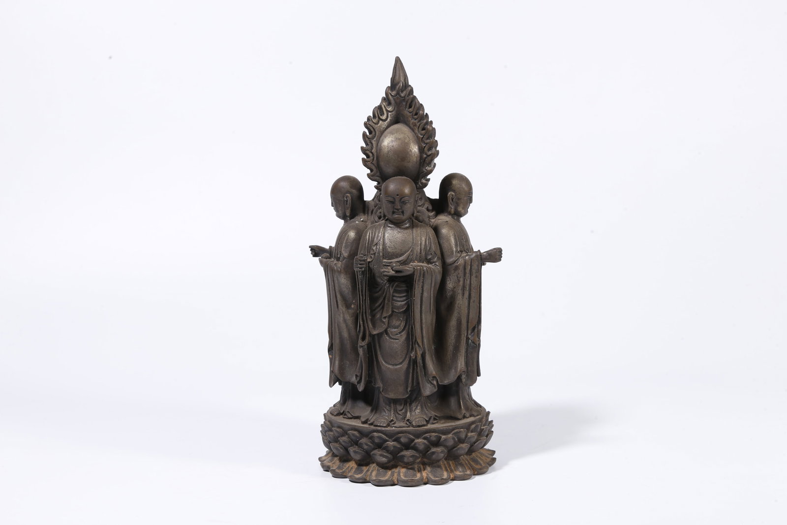 A BRONZE BUDDHA STATUE (1 of 10)