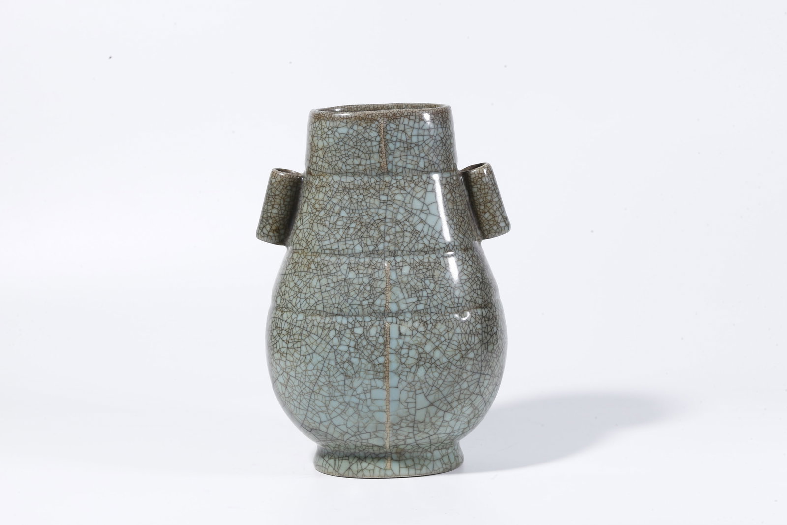 A GUAN WARE VASE WITH DOUBLE TUBULAR HANDLES (1 of 10)
