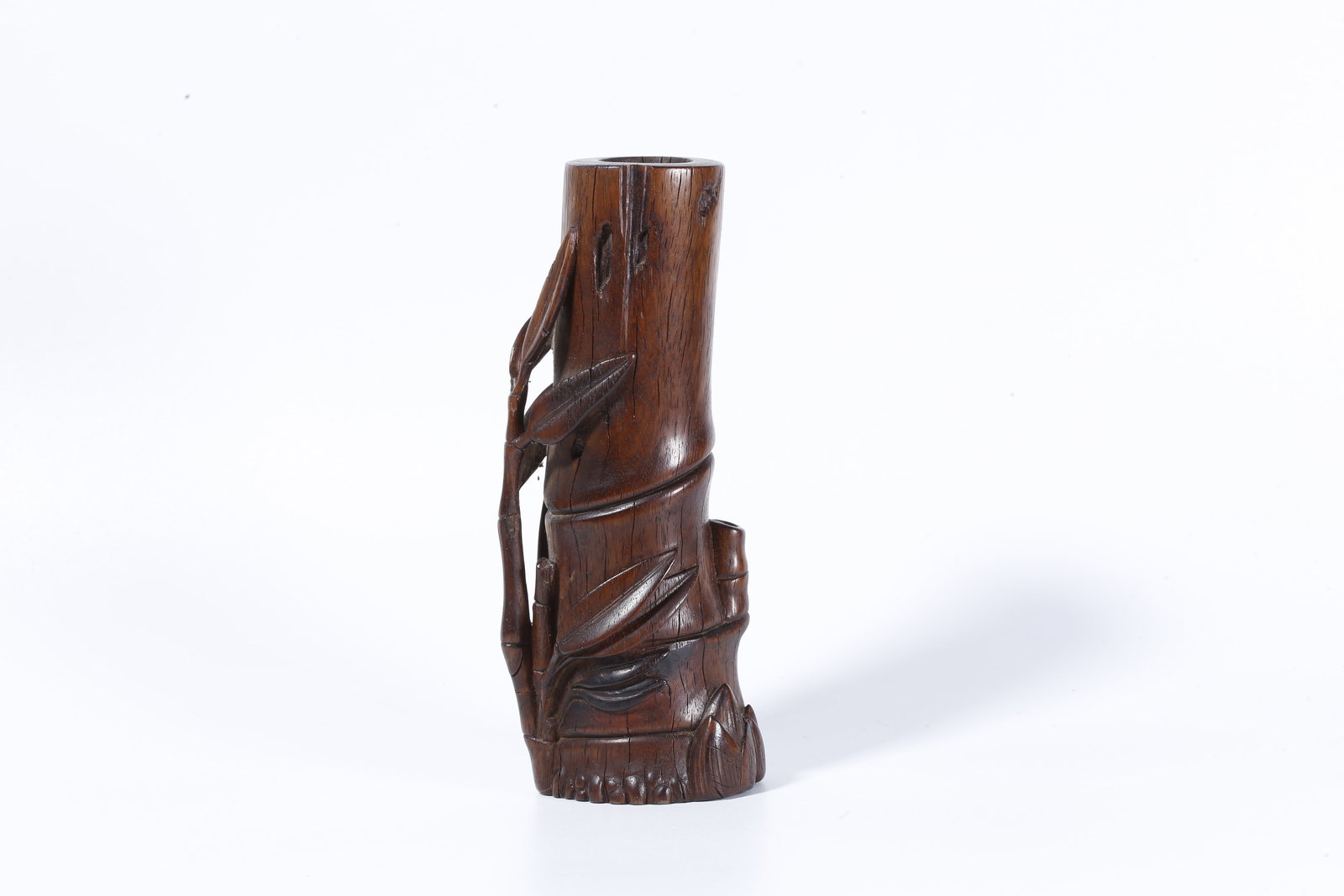 A BAMBOO-ROOT CARVED INCENSE HOLDER IN BAMBOO JOINT FORM (1 of 10)
