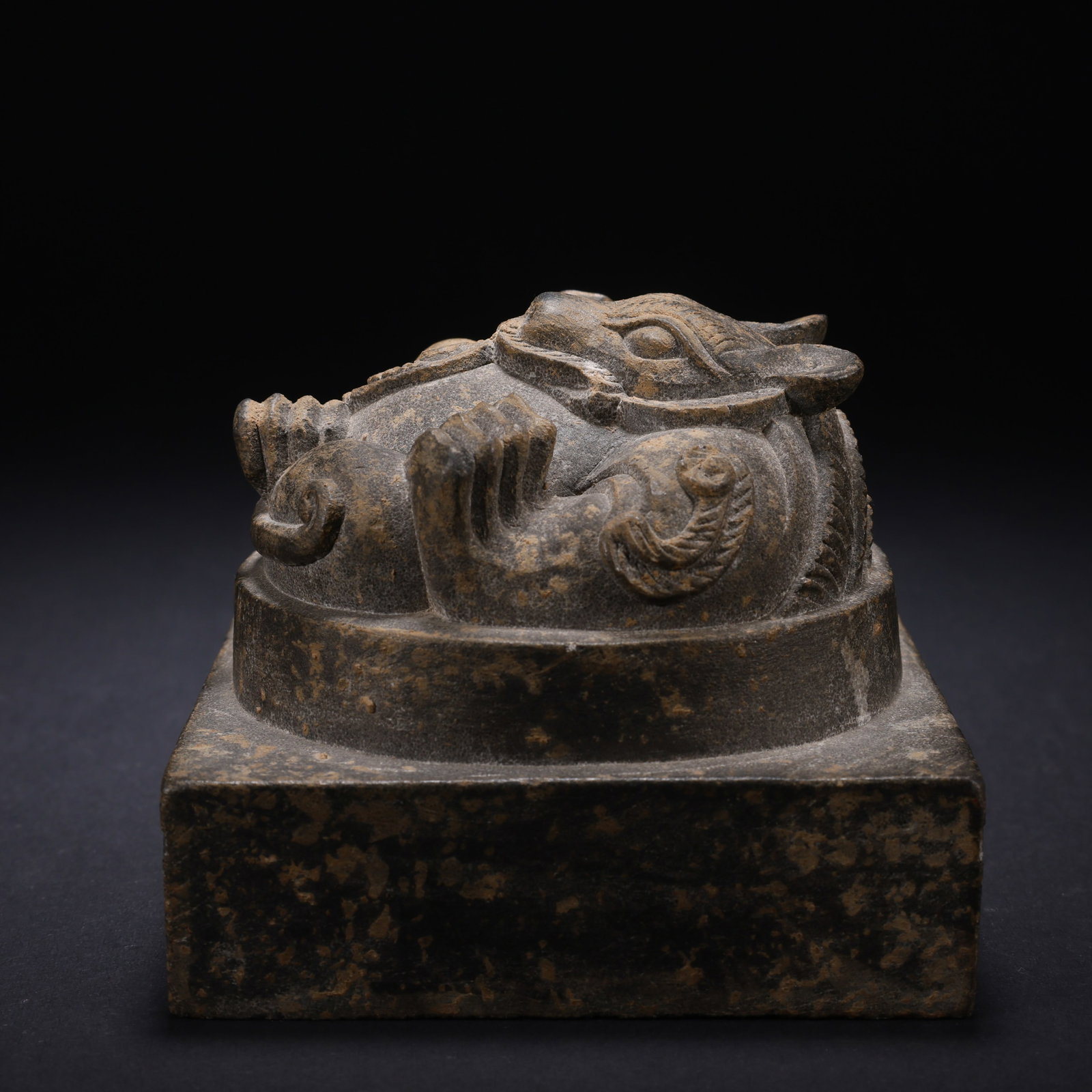 A BLUESTONE BEAR - 7