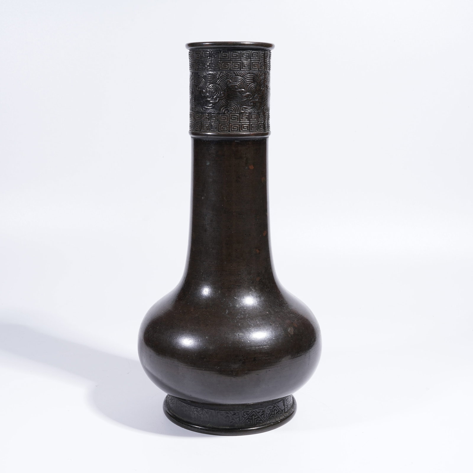 A BRONZE LONG-NECKED VASE (1 of 9)