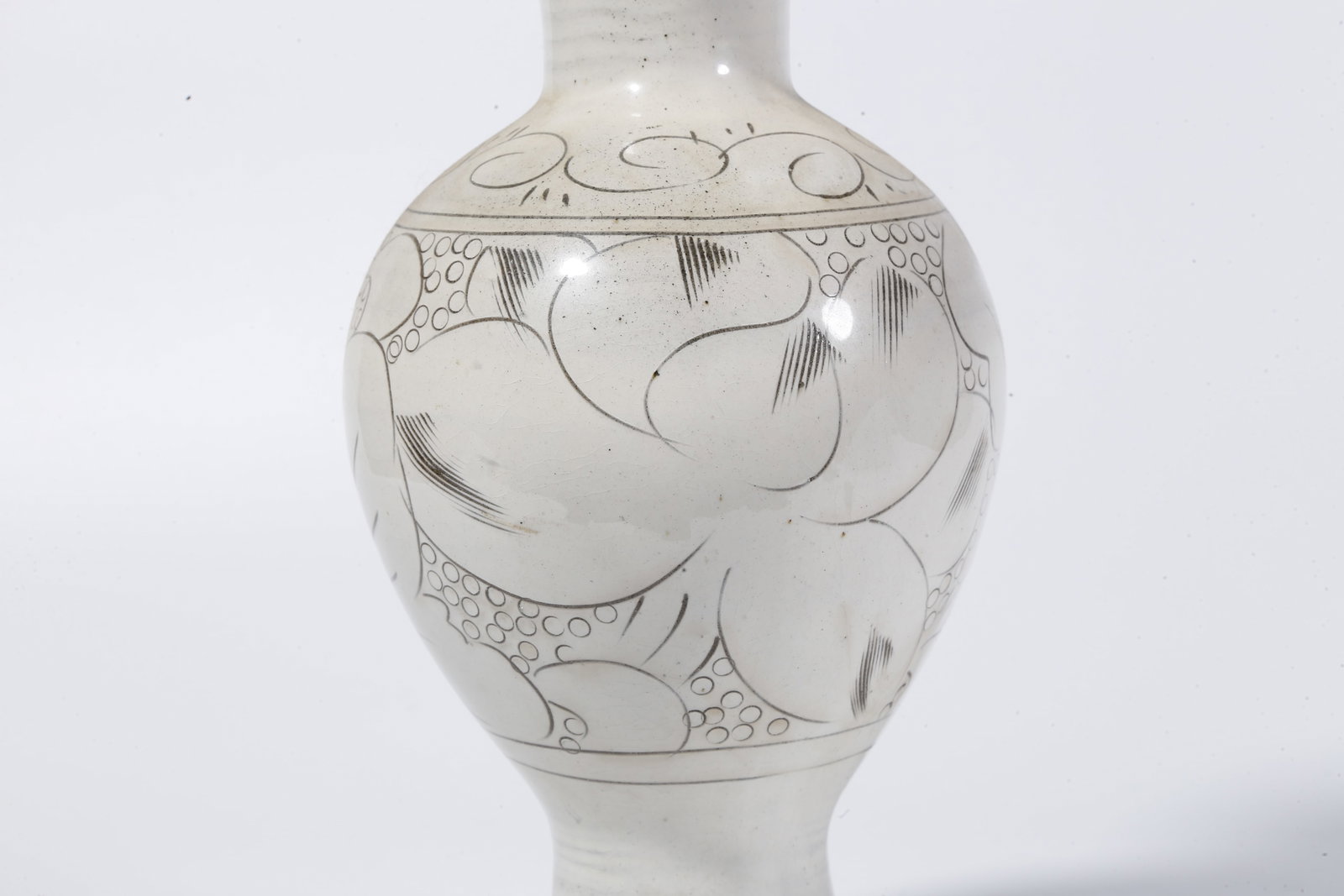 A CIZHOU WARE VASE - 3