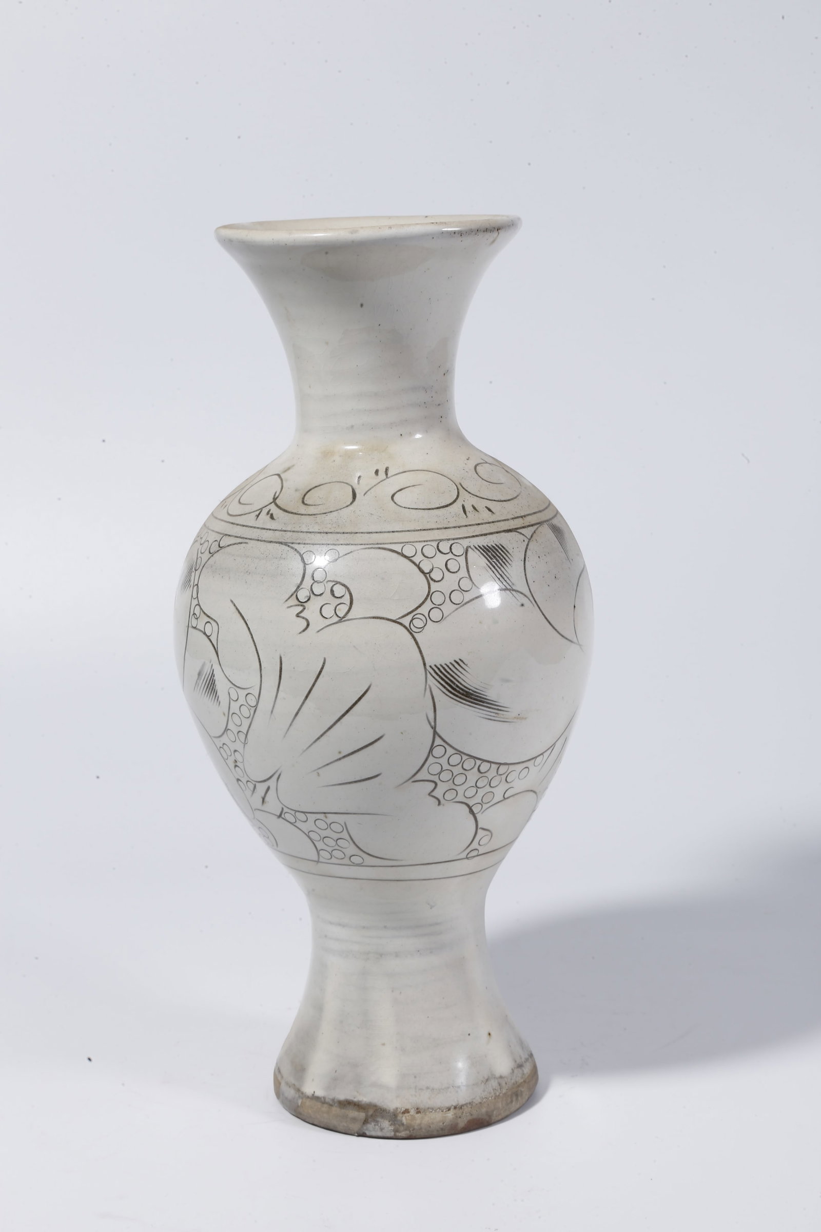 A CIZHOU WARE VASE - 7