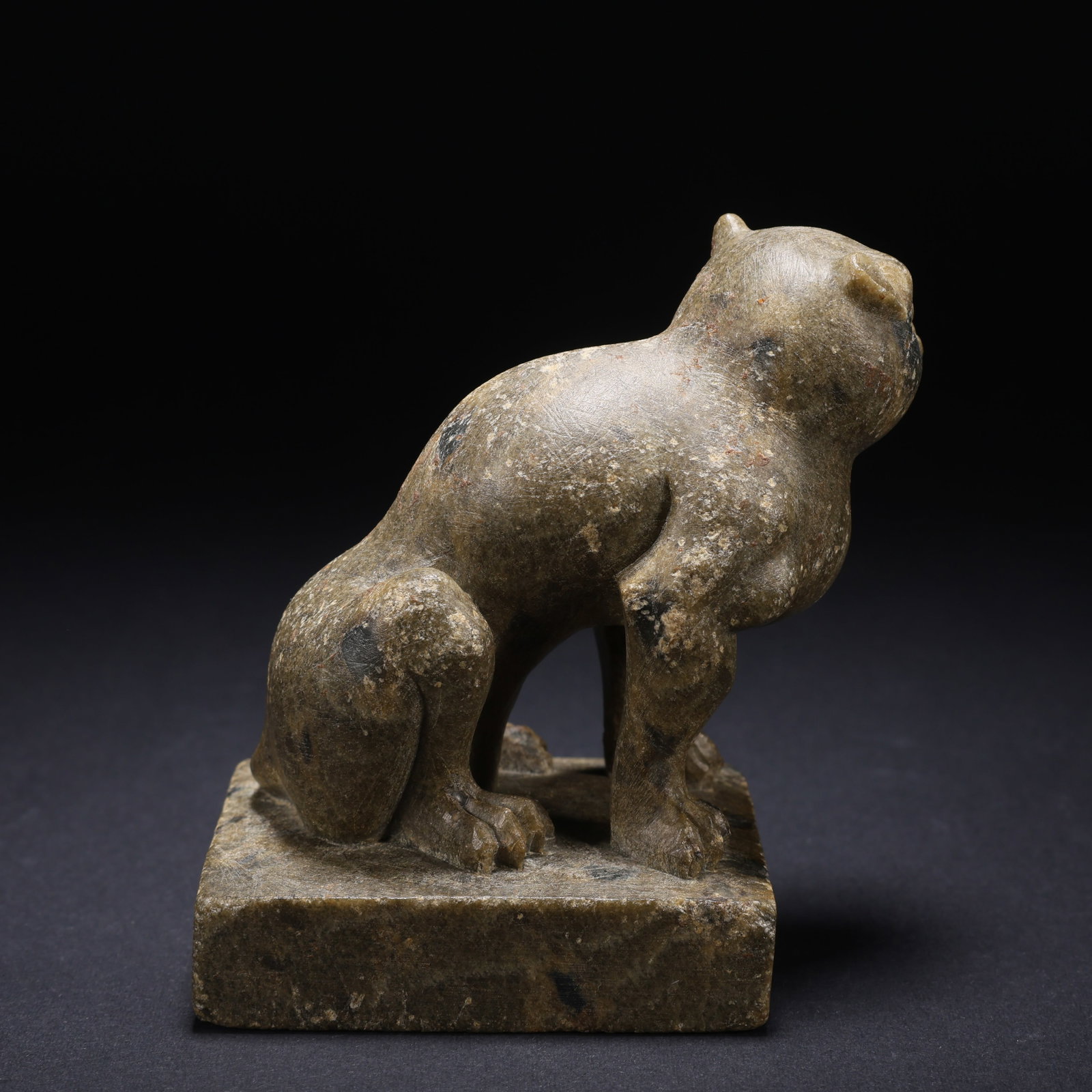 A LEOPARD-PATTERN JADE AUSPICIOUS BEAST - 7