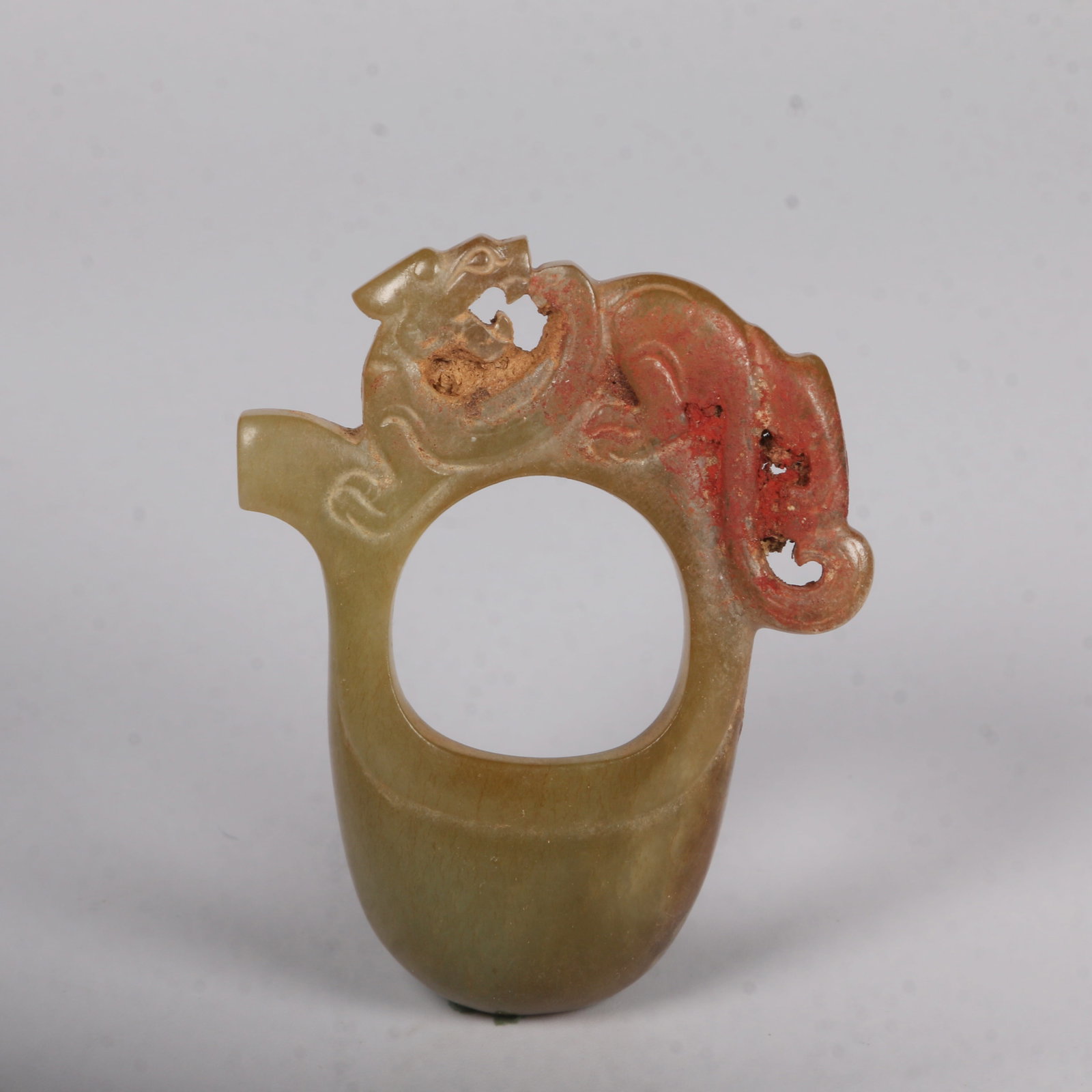A ANCIENT JADE ARCHERY THUMB RING (1 of 6)