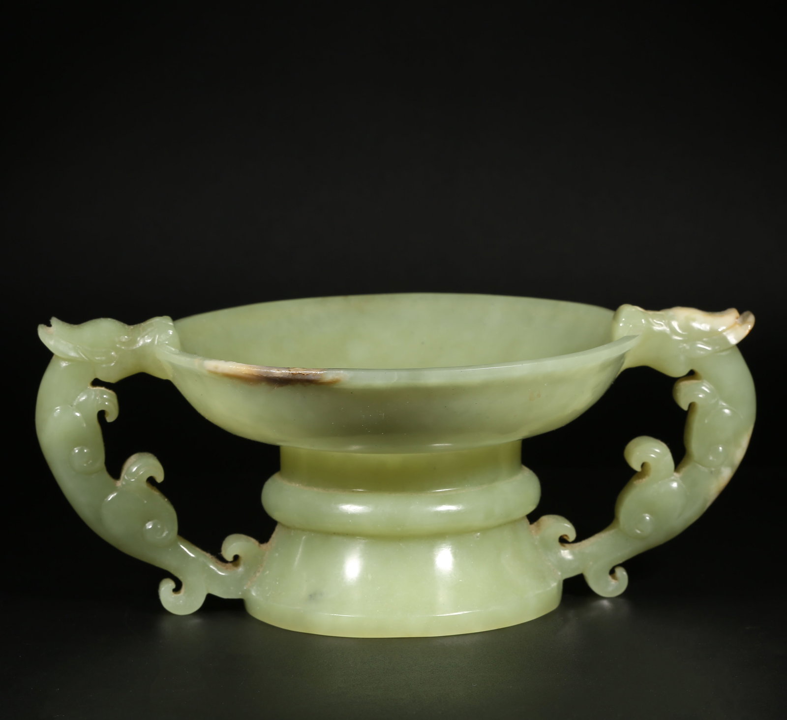 A HETIAN YELLOW JADE BEAST-EAR DISH (1 of 9)