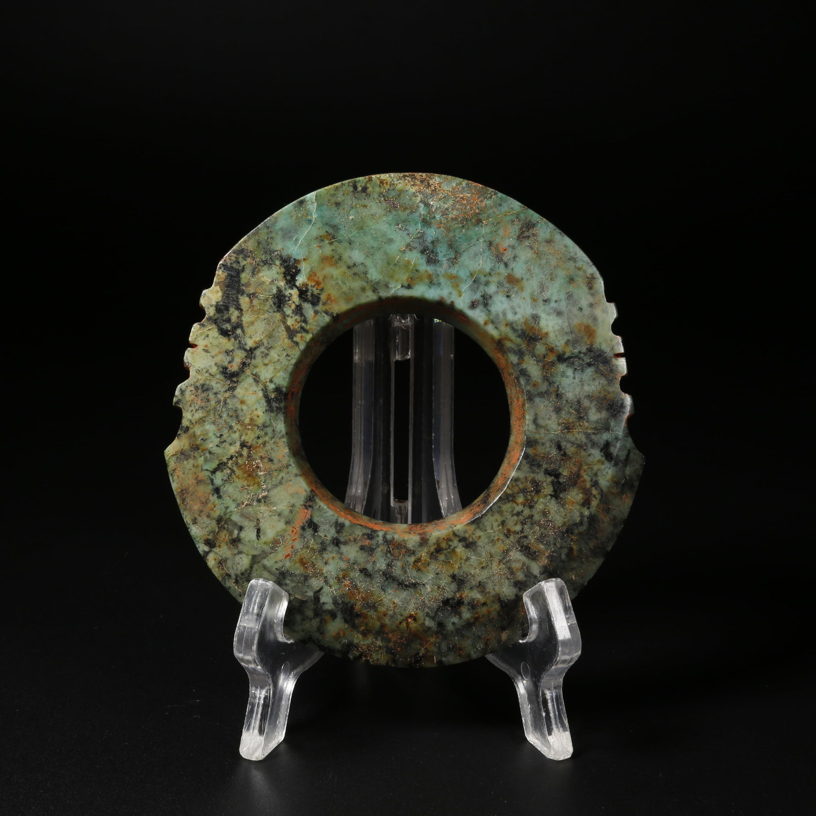 A ARCHAIC JADE YUE AXE (1 of 9)