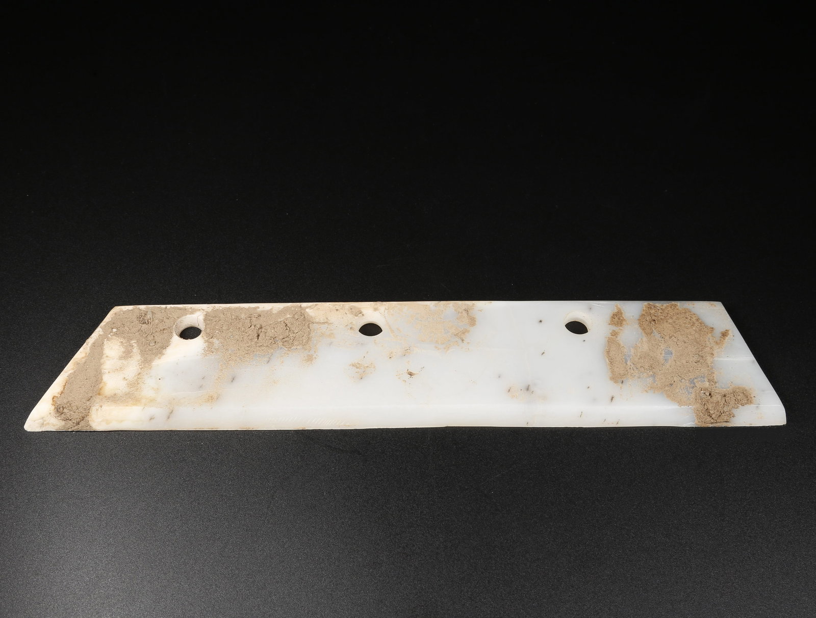 A ARCHAIC JADE THREE-HOLED KNIFE (1 of 9)