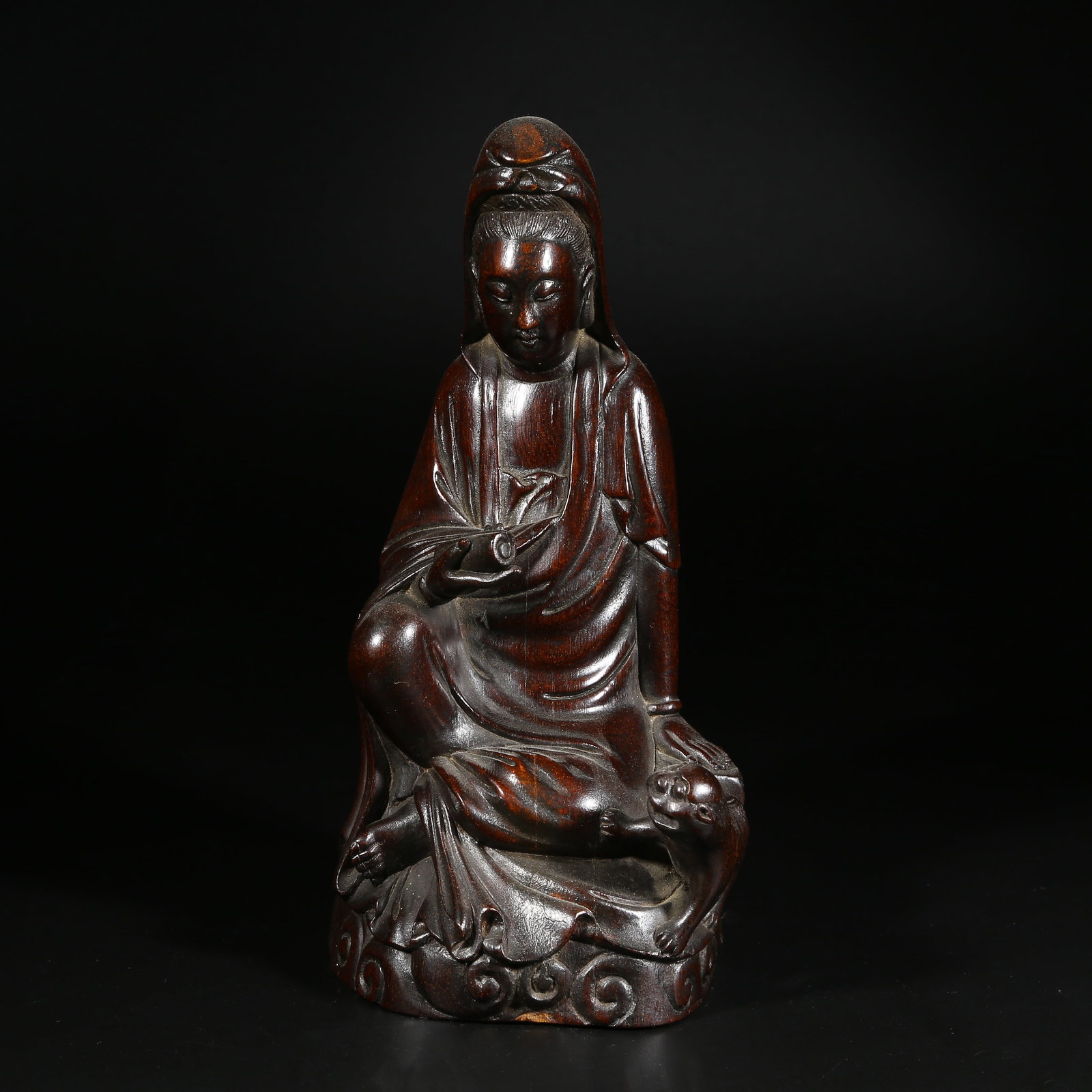 A REDWOOD SEATED GUANYIN HOLDING SUTRA (1 of 8)