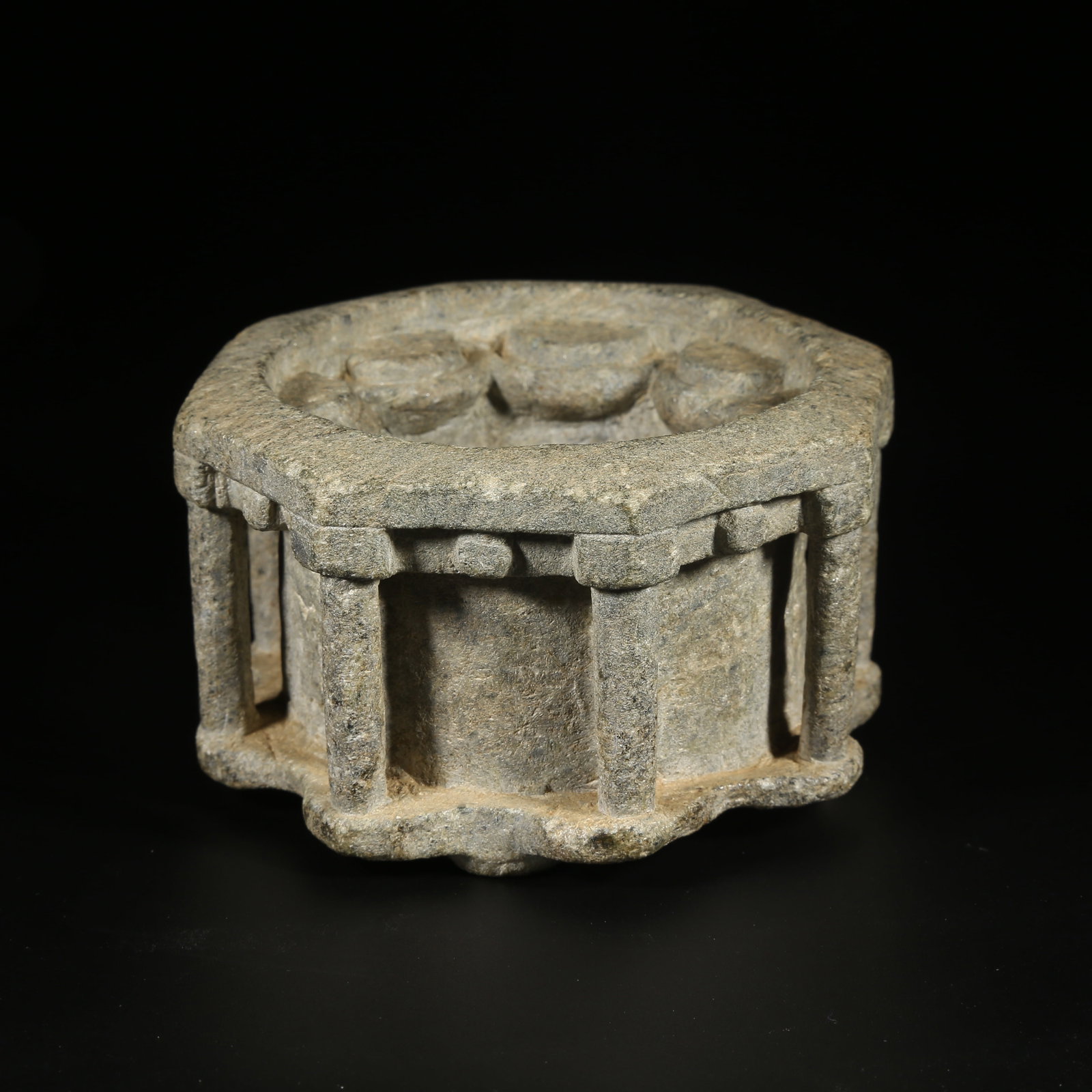 A BLUESTONE OCTAGONAL PEDESTAL (1 of 9)