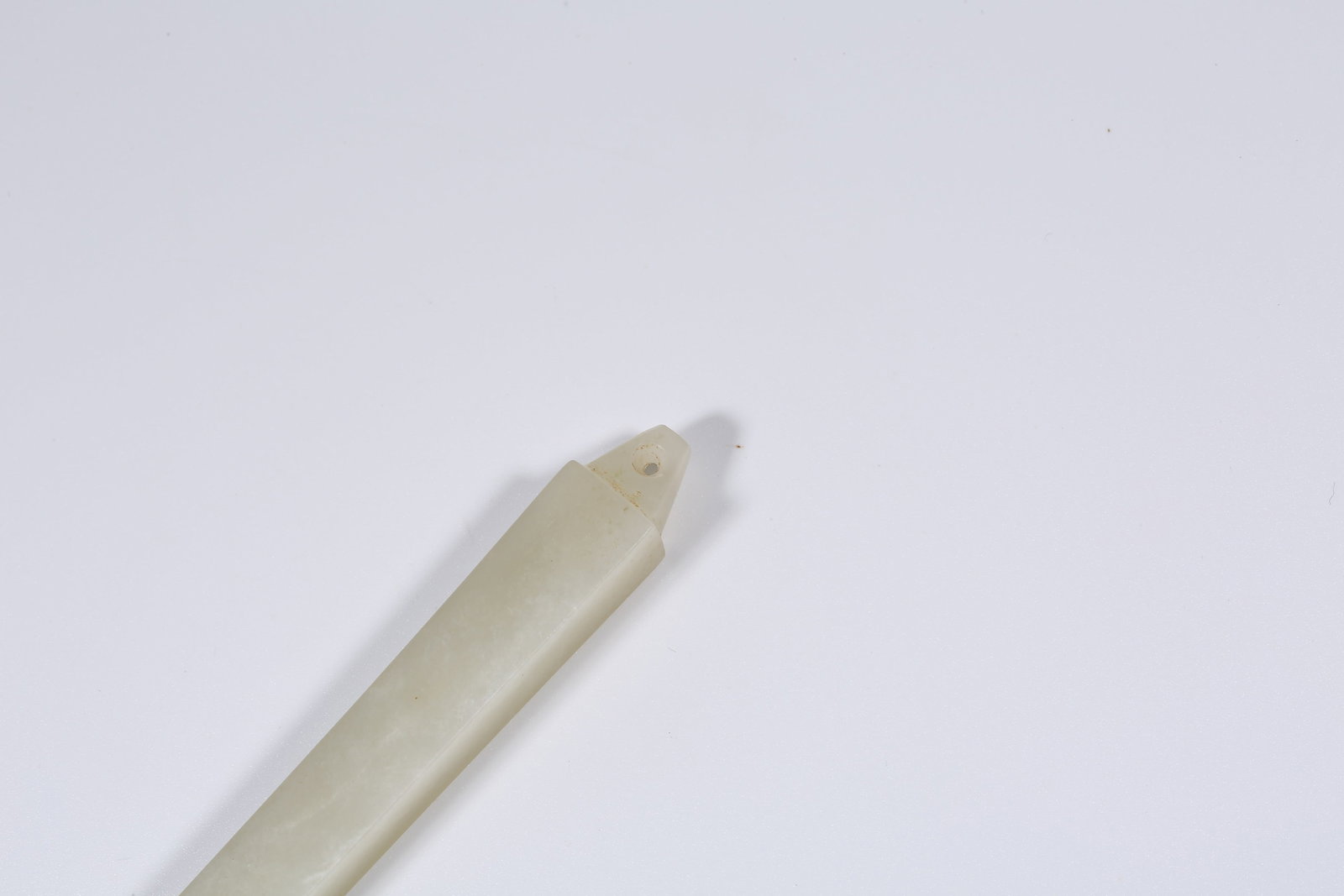A ANCIENT JADE CONICAL OBJECT - 2