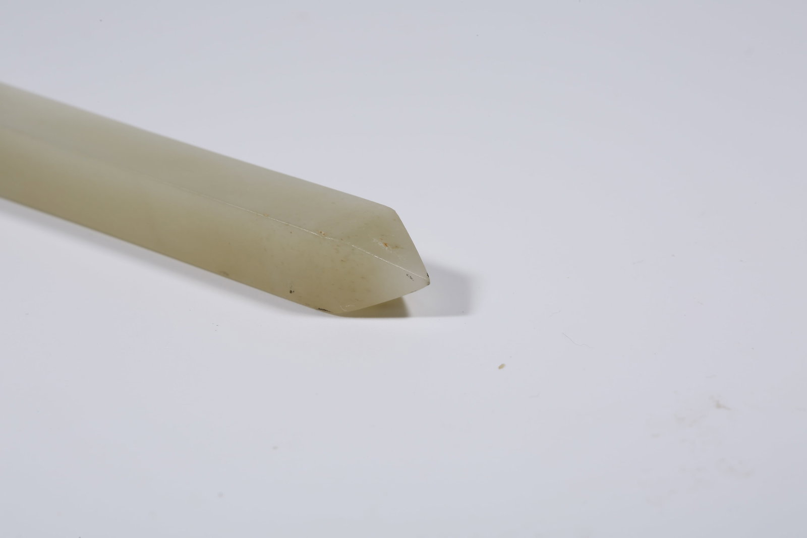 A ANCIENT JADE CONICAL OBJECT - 8