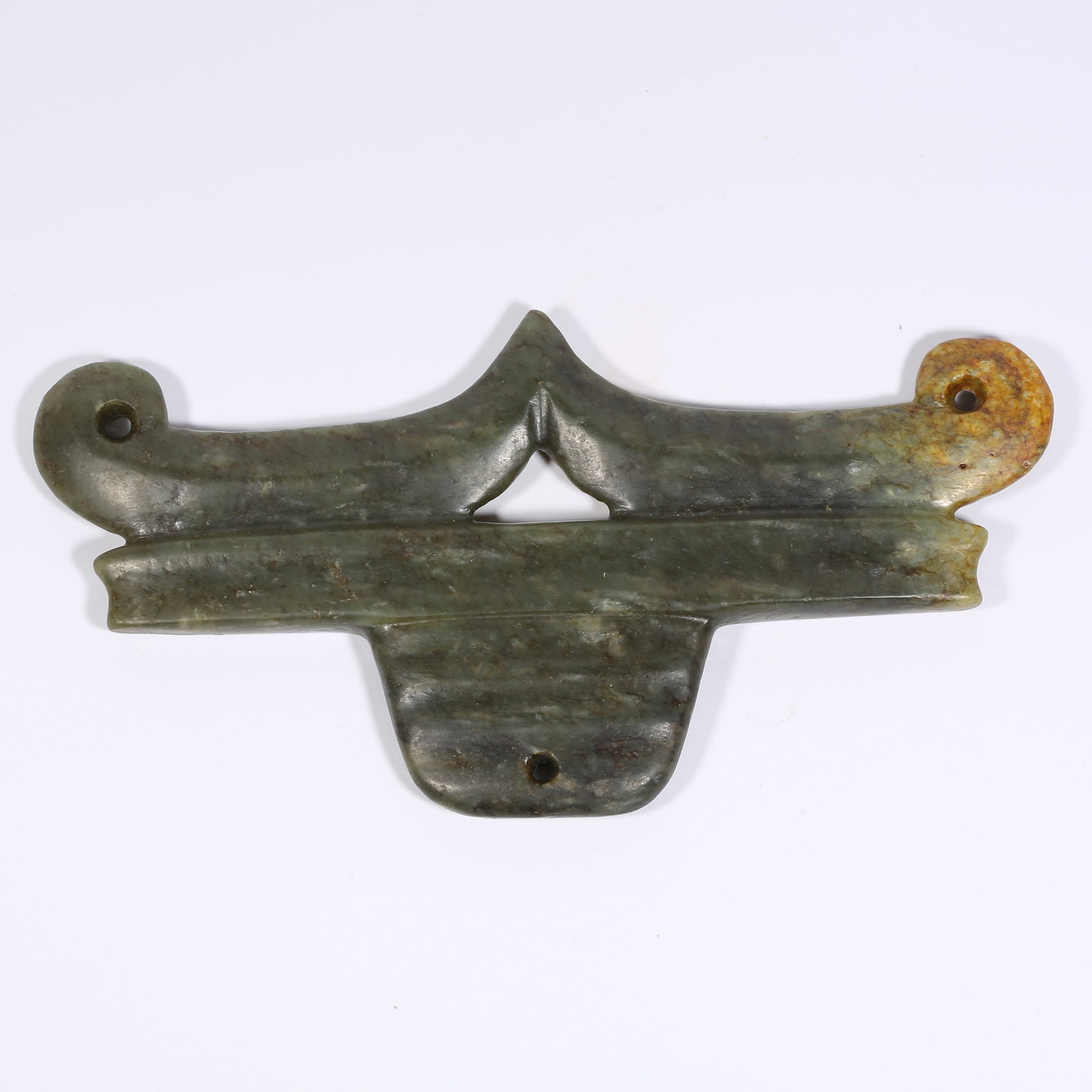A HONGSHAN CULTURE JADE ORNAMENT (1 of 8)