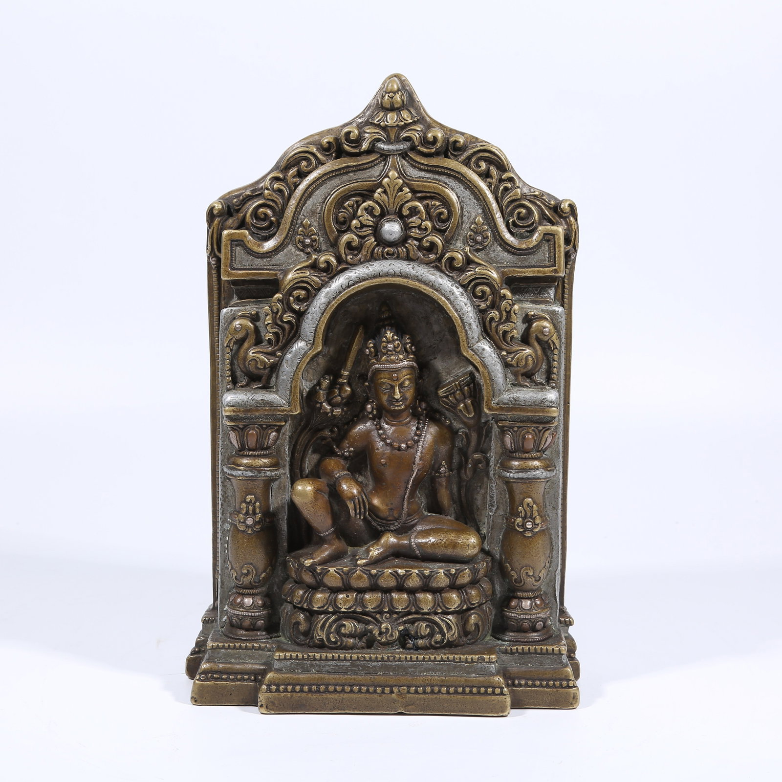 A ALLOY BRONZE MANJUSHRI BODHISATTVA STATUE (1 of 8)