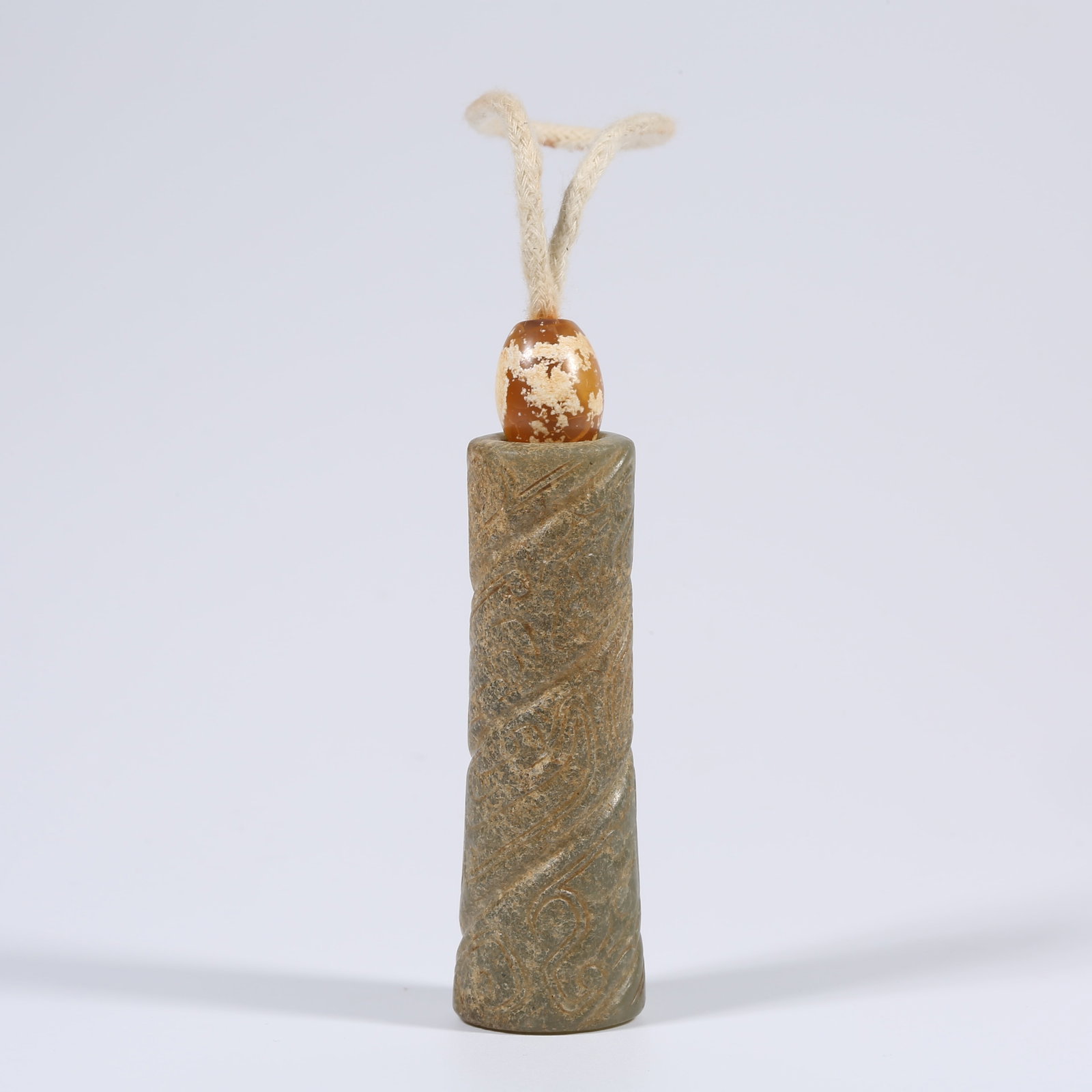 A ANCIENT JADE COLLAR ORNAMENT: Ancient Jade Collar Ornament