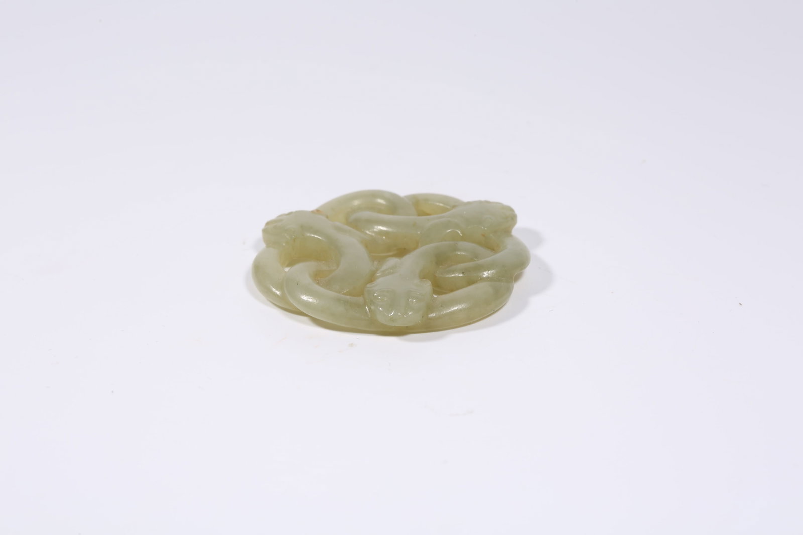 A ANCIENT JADE CHI-DRAGON PATTERN LOOP - 6