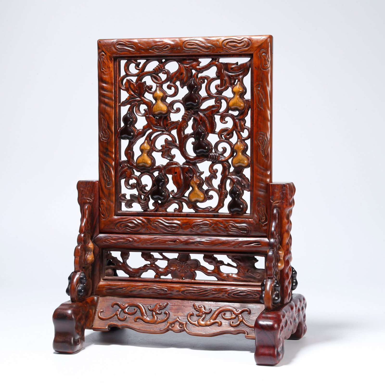 A HUANGHUALI SCREEN INLAID WITH ZITAN AND BOXWOOD, FEATURING AUSPICIOUS "FU SHOU" DESIGN: Huanghuali Screen Inlaid with Zitan and Boxwood, Featuring Auspicious "Fu Shou" Design
