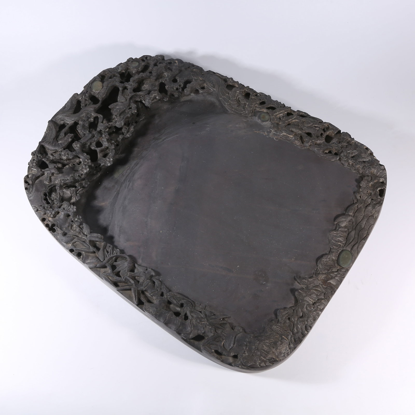 A DUANSHI INKSTONE WITH CRANE PATTERN (1 of 9)