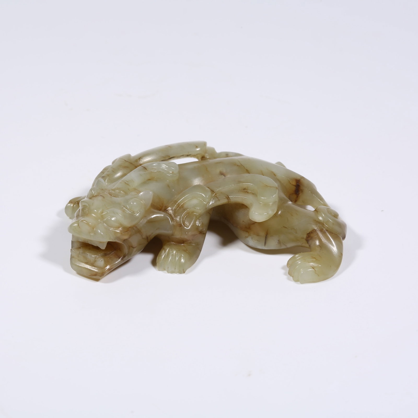 A ANCIENT JADE PIXIU (1 of 7)