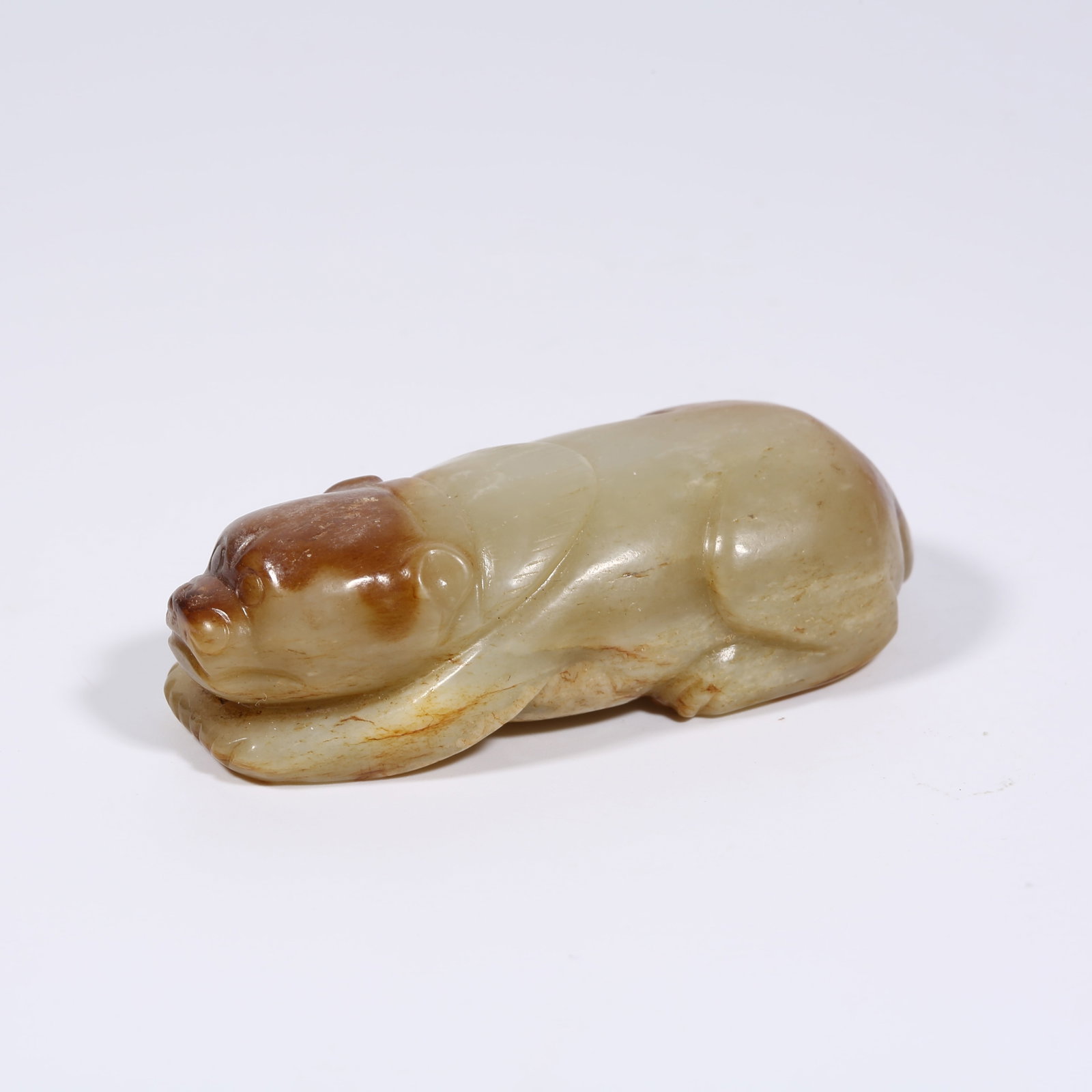 A ANCIENT JADE AUSPICIOUS BEAST: Ancient Jade Auspicious Beast