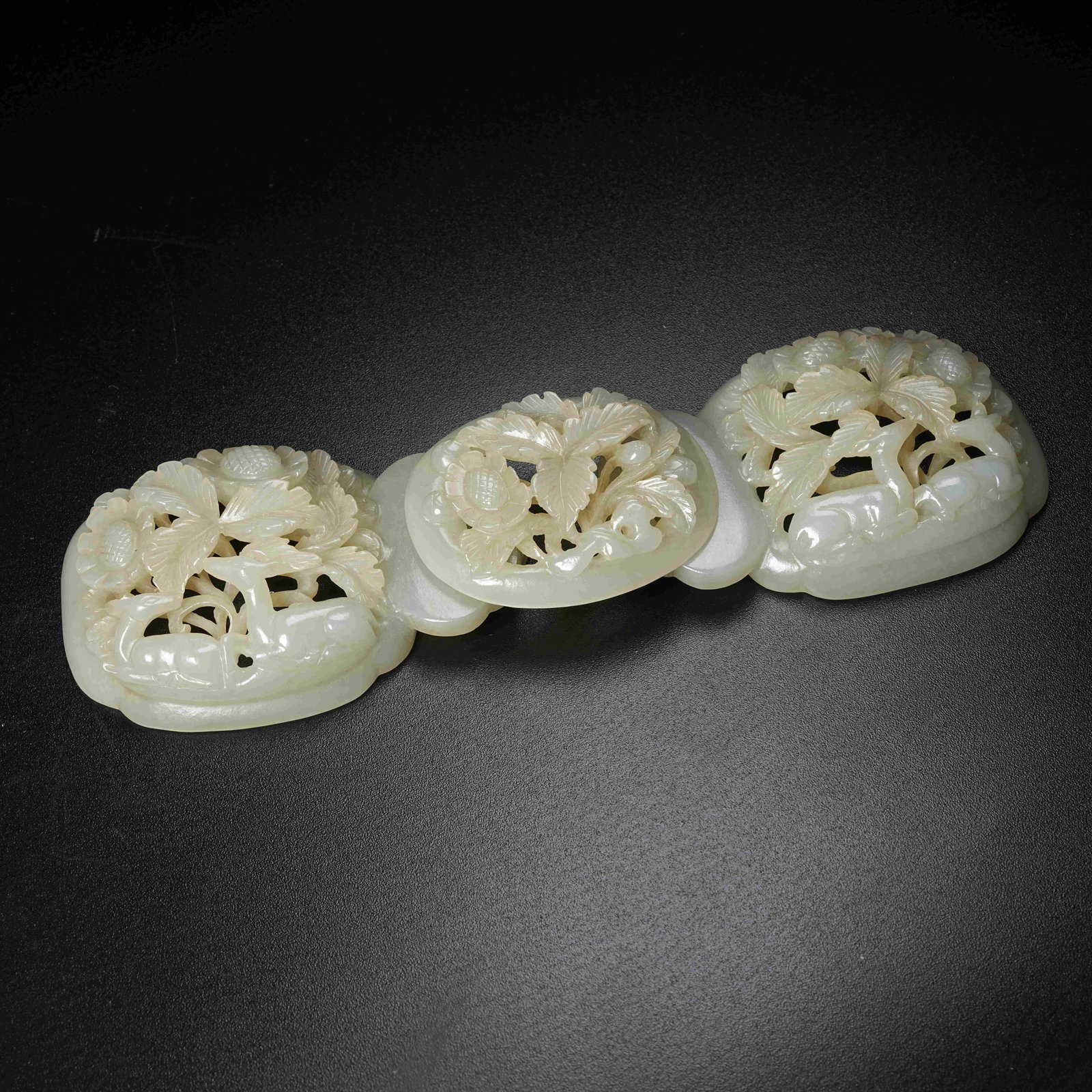 A HETIAN JADE THREE-SECTION BELT BUCKLE WITH AUTUMN MOUNTAIN SCENERY (1 of 11)
