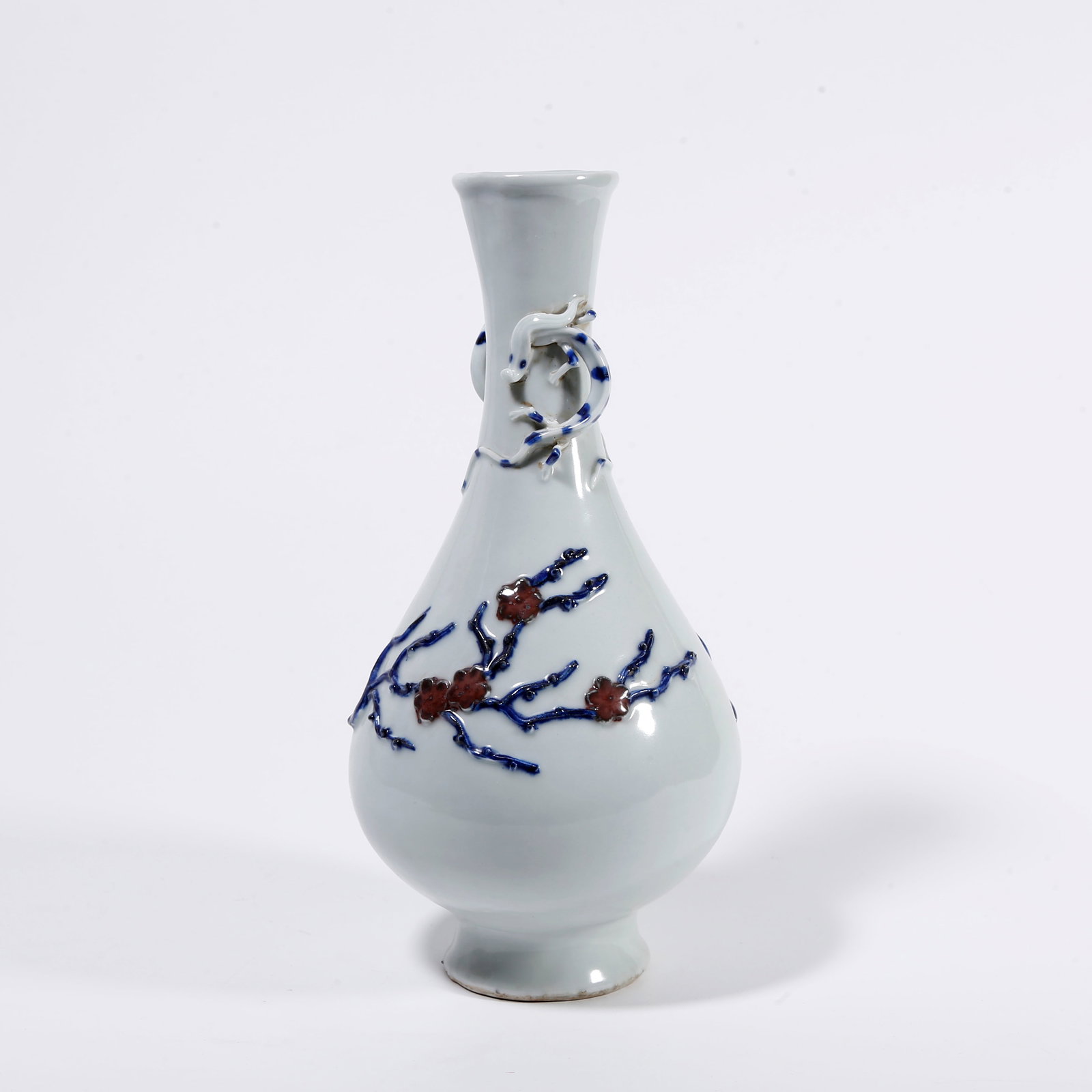 A BLUE AND WHITE COILED DRAGON VASE WITH PLUM BLOSSOM PATTERN (1 of 10)