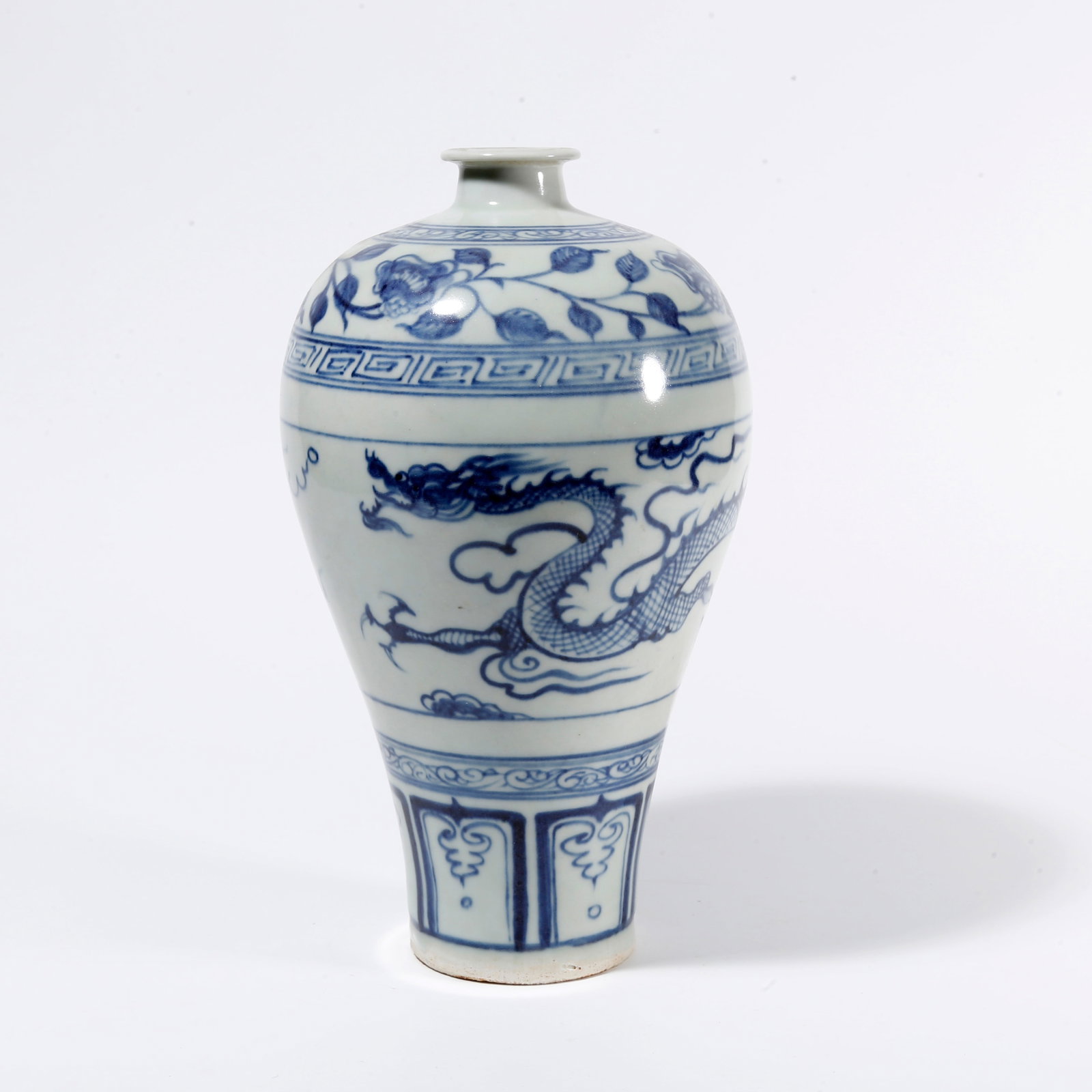 A BLUE AND WHITE PLUM VASE WITH CLOUD AND DRAGON PATTERN (1 of 9)