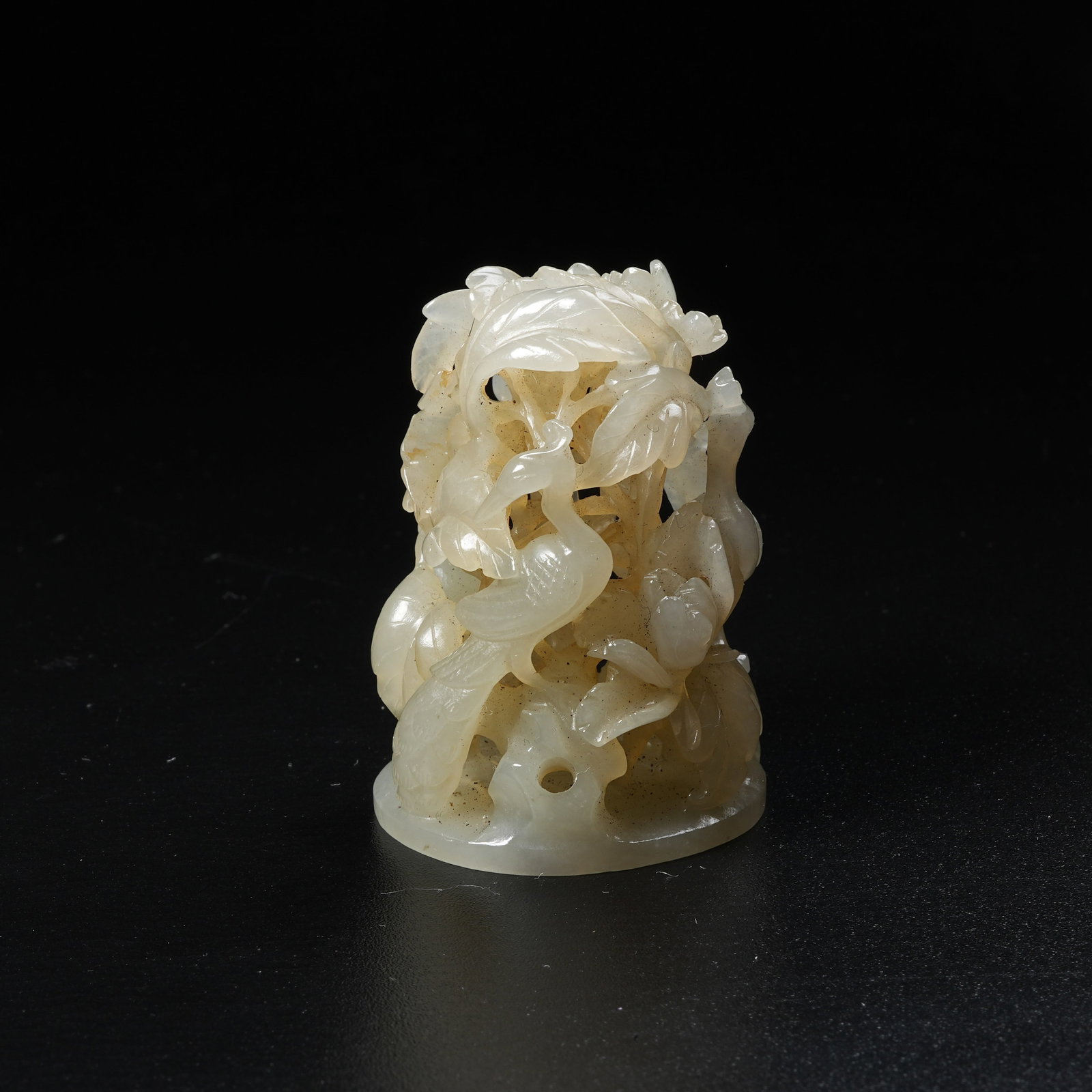 A HETIAN JADE CENSER WITH AUTUMN MOUNTAIN SCENERY: Hetian Jade Censer with Autumn Mountain Scenery