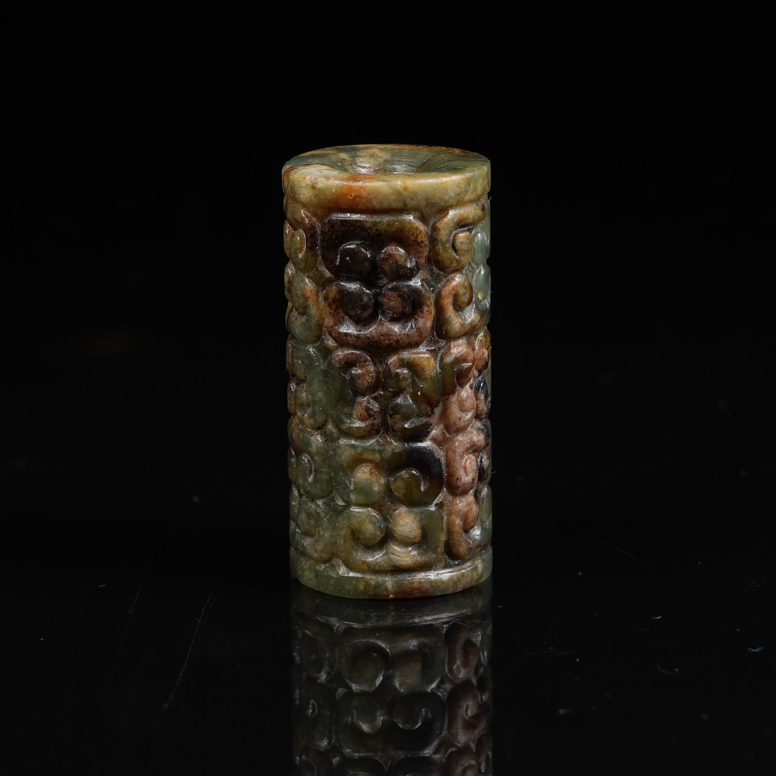 A ANCIENT JADE CLOUD PATTERN CYLINDER BEAD (1 of 9)